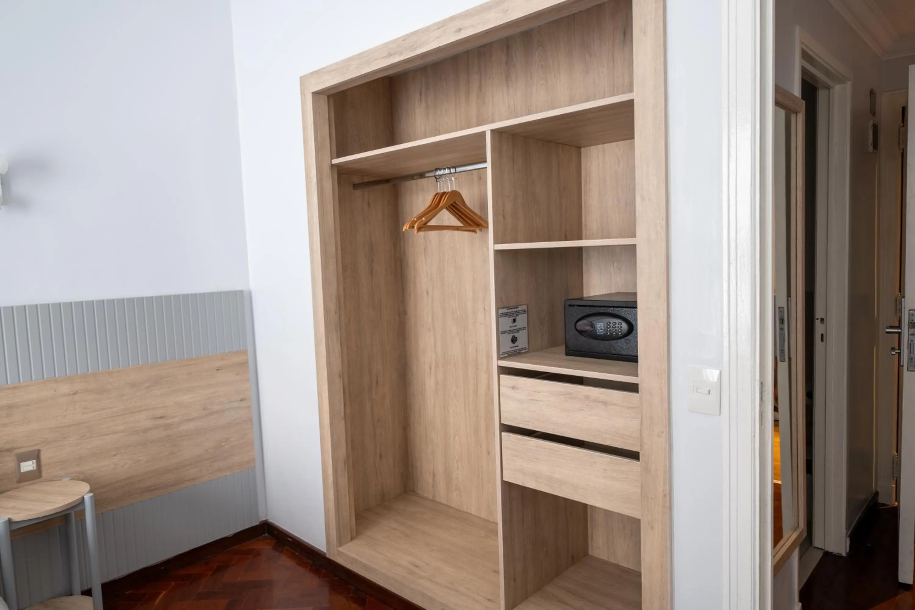 Double Room in HOTEL REGIS