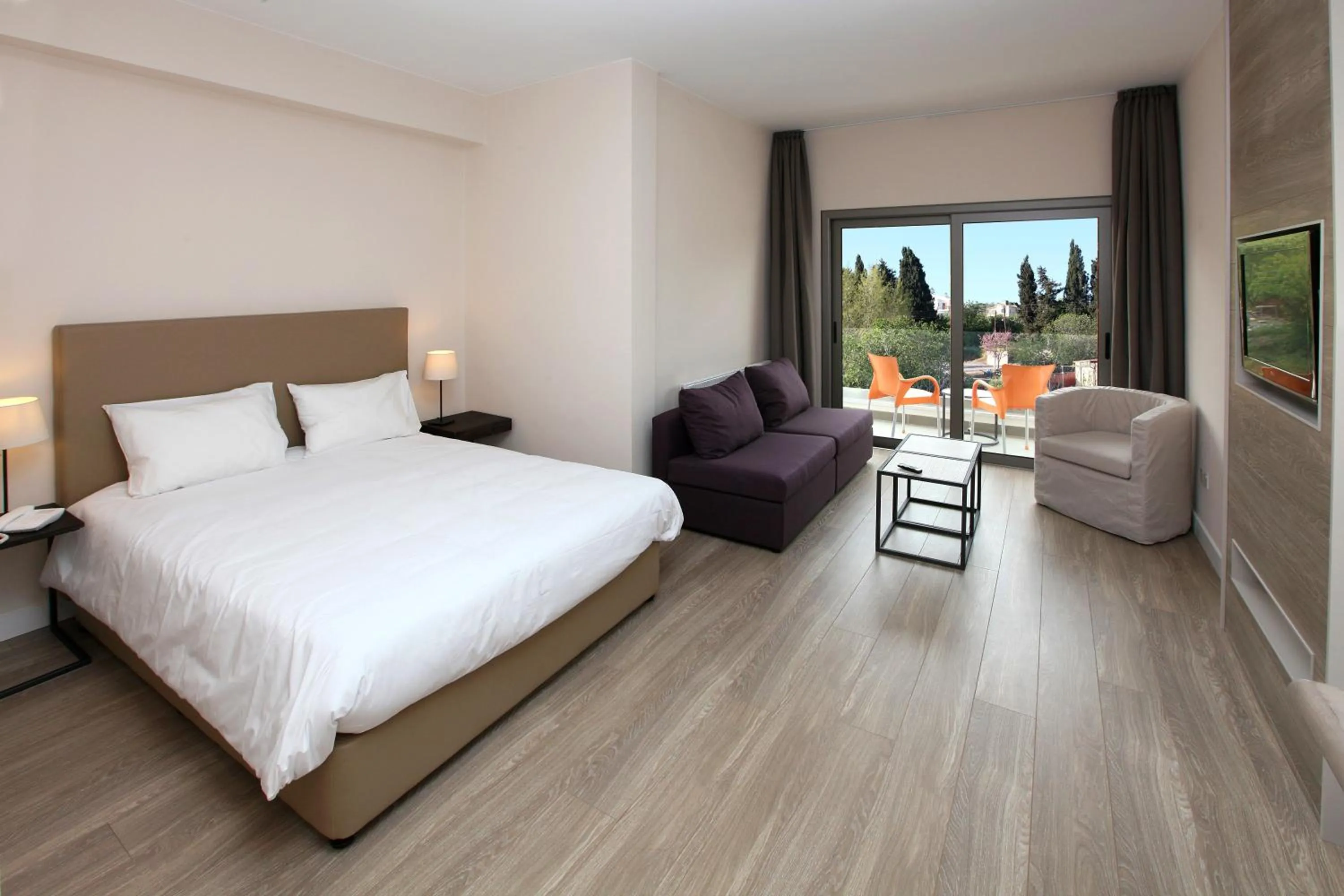 Junior Suite in Droushia Heights Hotel