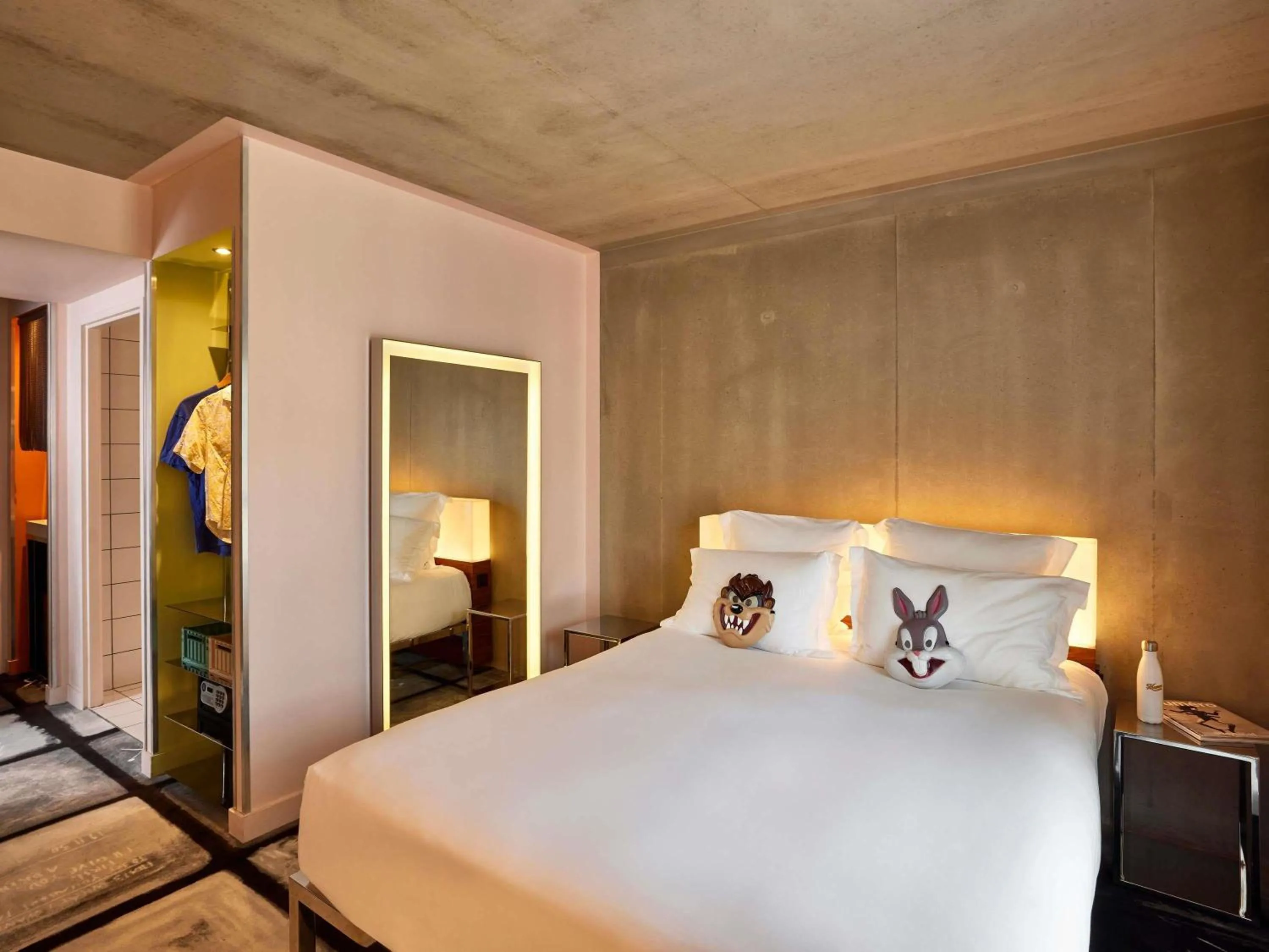 Medium Mama Double in Mama Shelter Lyon