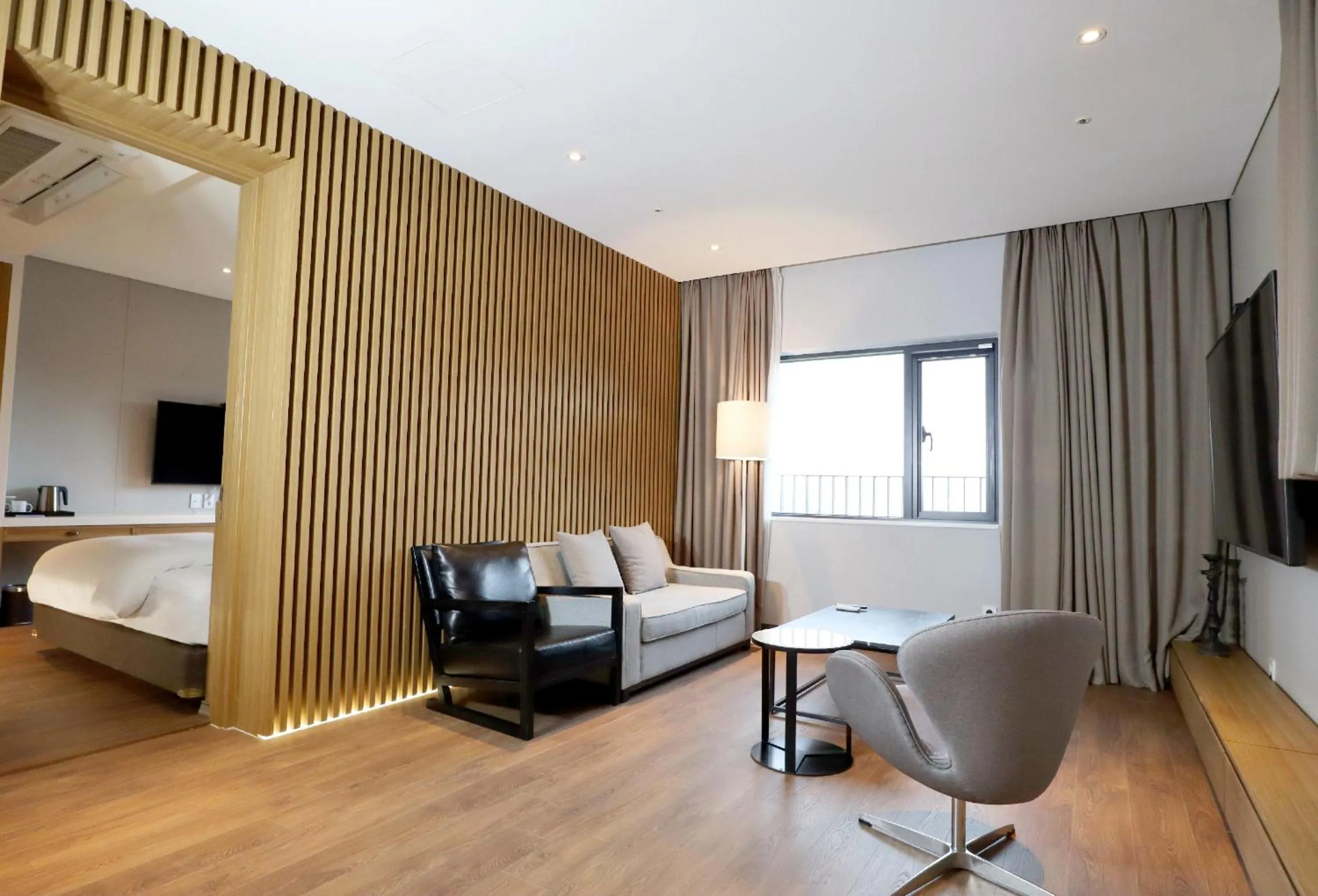 Executive Suite Garden in Eden Paradise Hotel