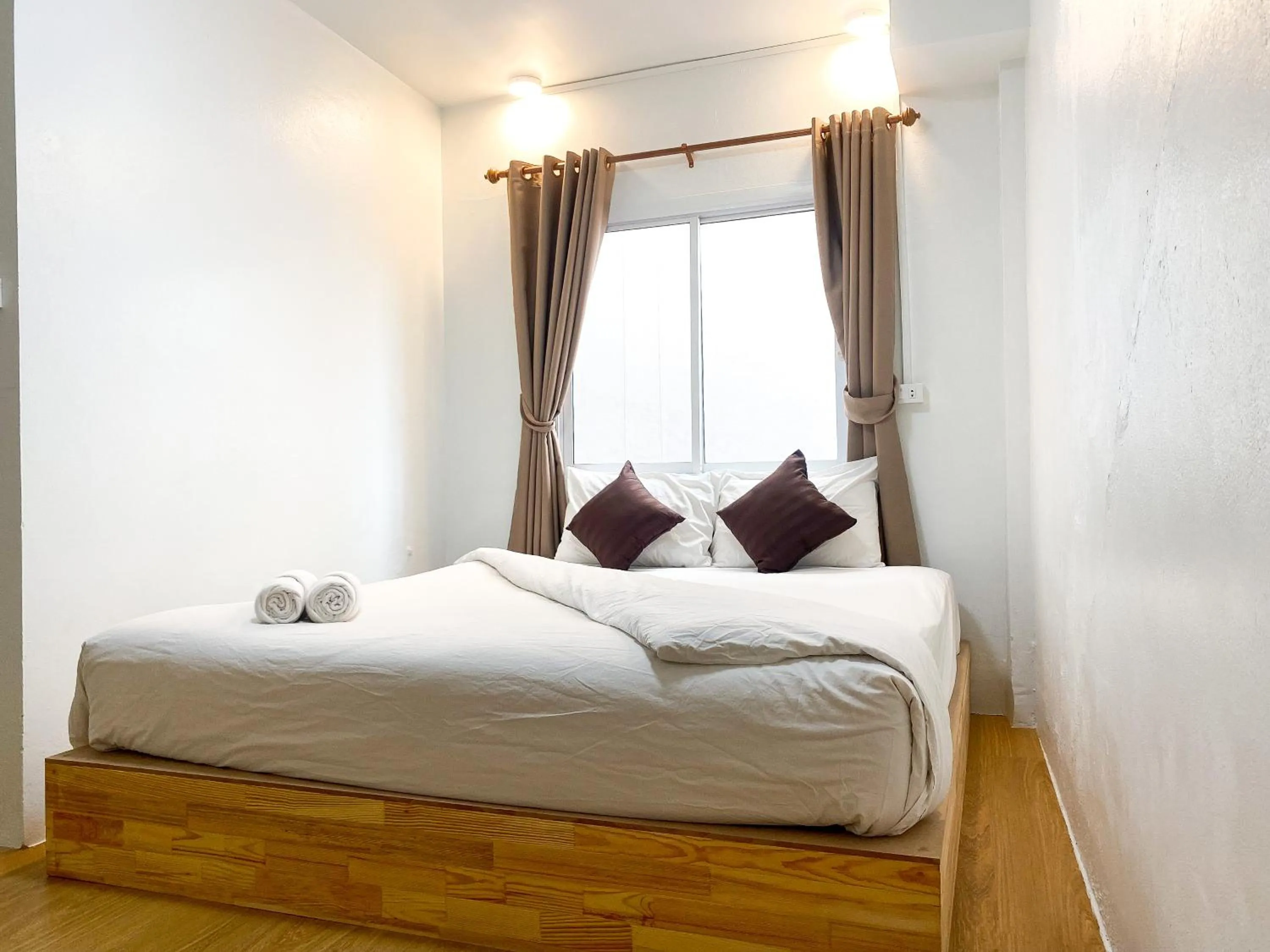 Budget Double Room in ฤกษ์ดี RerkDee bed and Breakfast