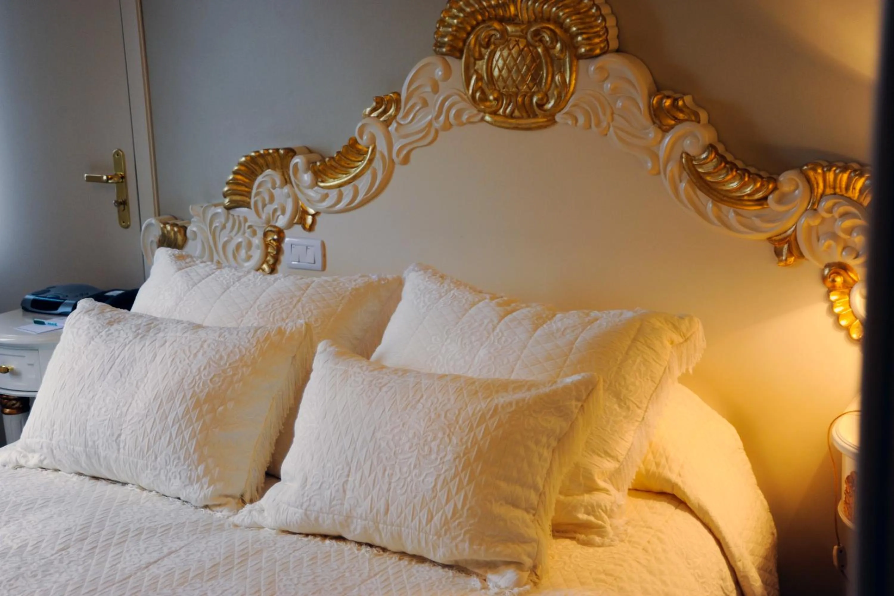 Superior Double Room in Hotel Bertaso