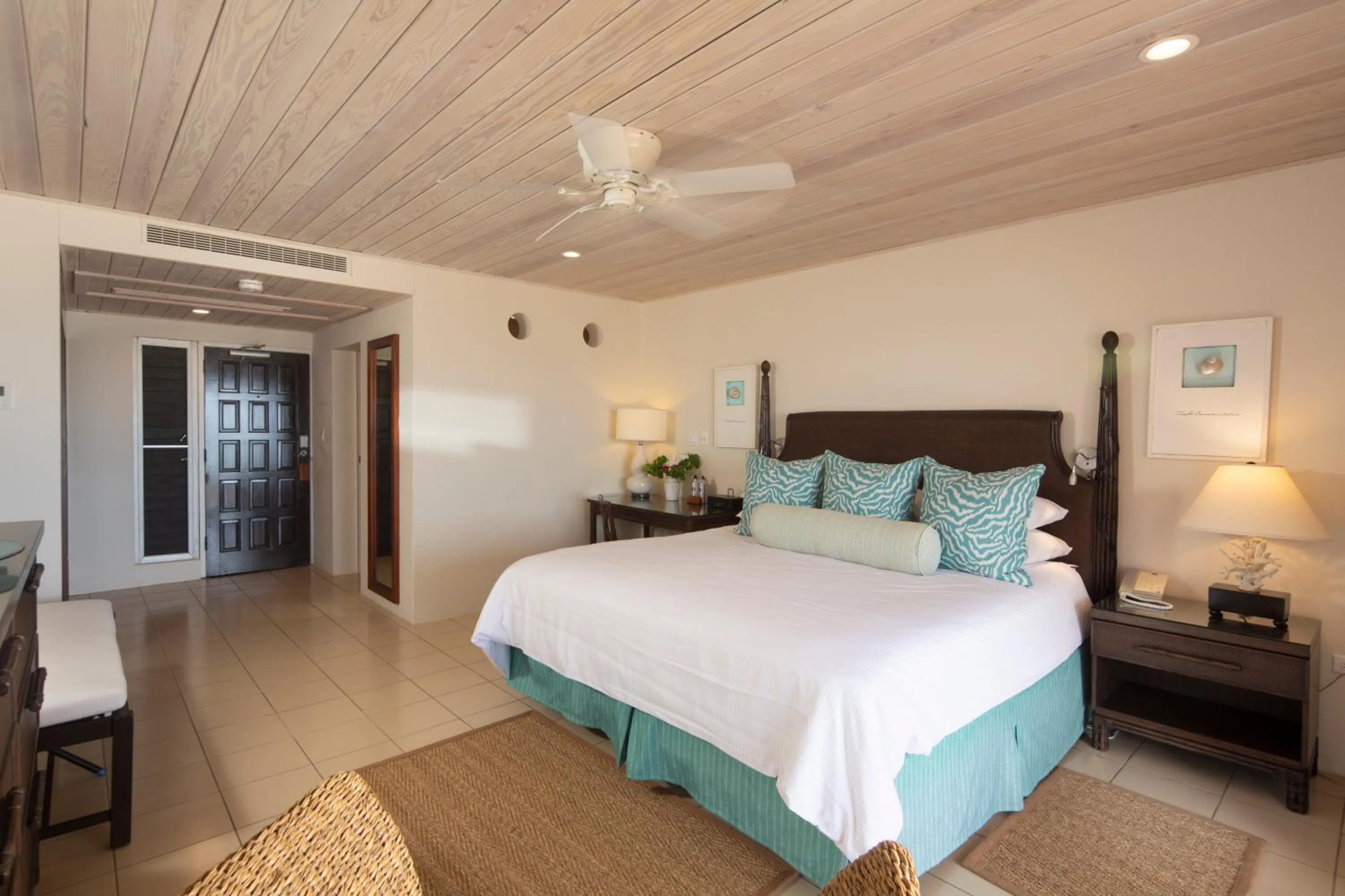 Deluxe Room in Curtain Bluff - All Inclusive