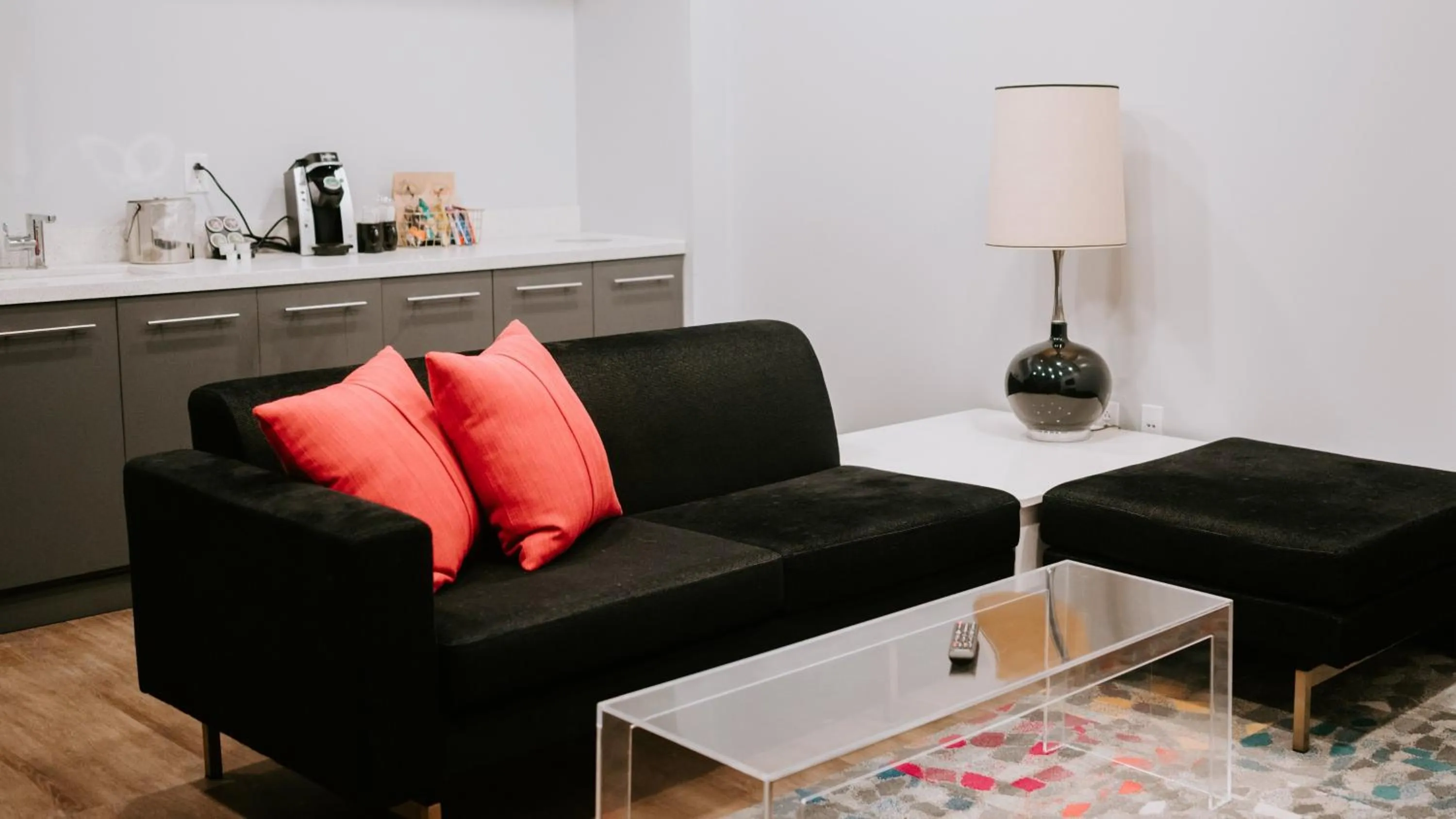 One-Bedroom King Suite with Living Area in Hotel Indigo - St. Louis - Downtown by IHG