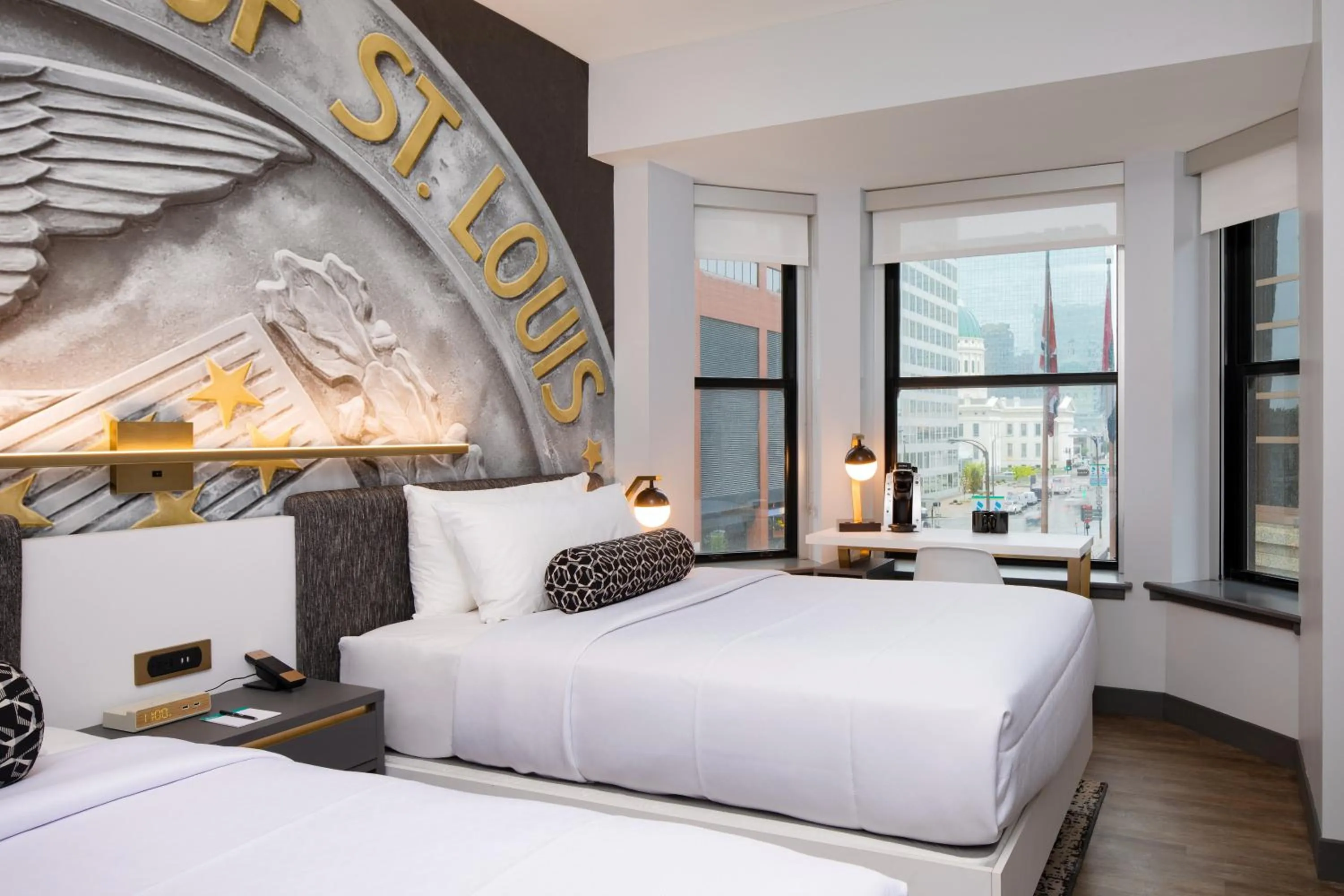 Superior Twin Room in Hotel Indigo - St. Louis - Downtown by IHG