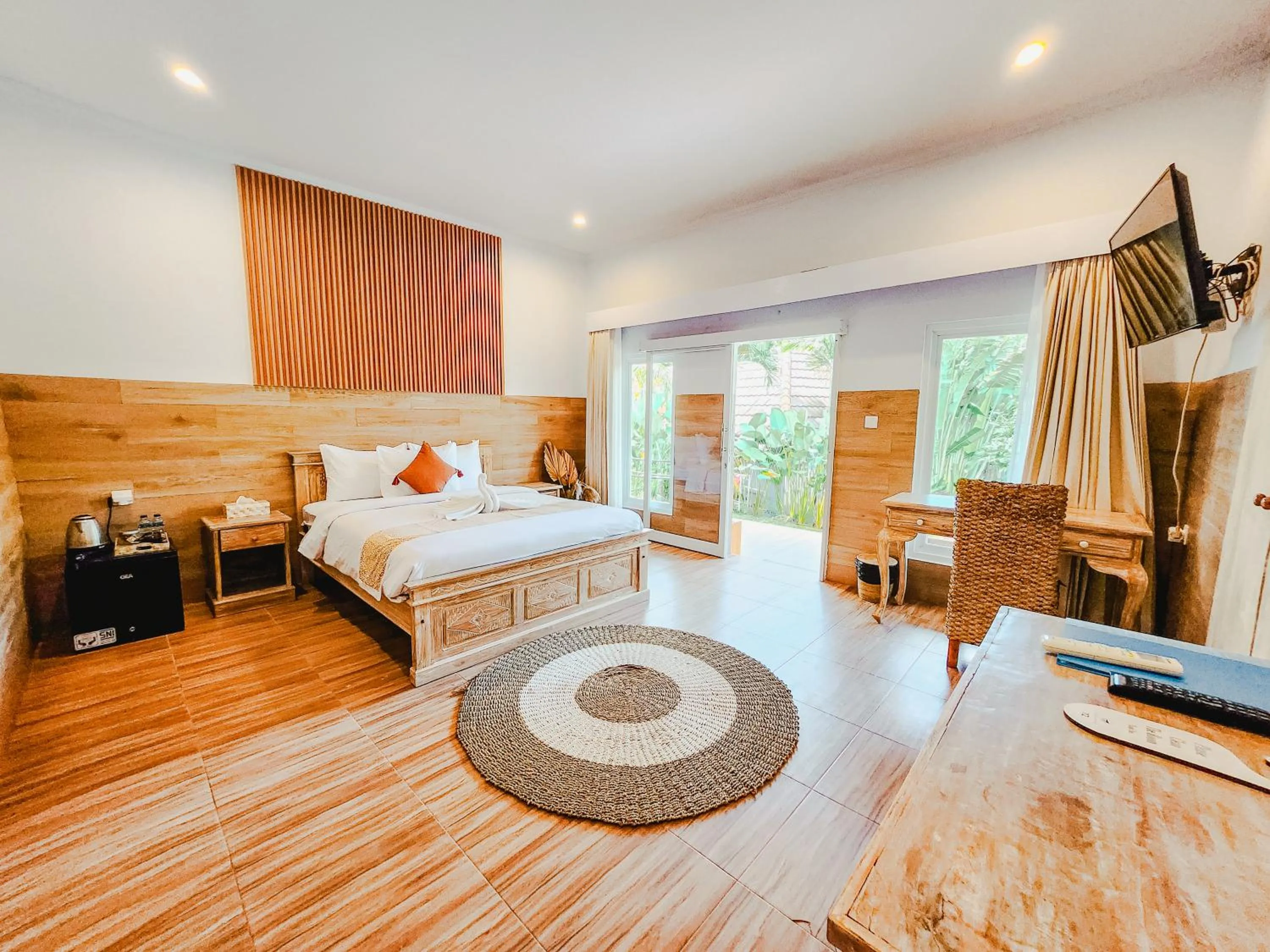 Suite Room in Agung Wiwin Homestay & Restaurant