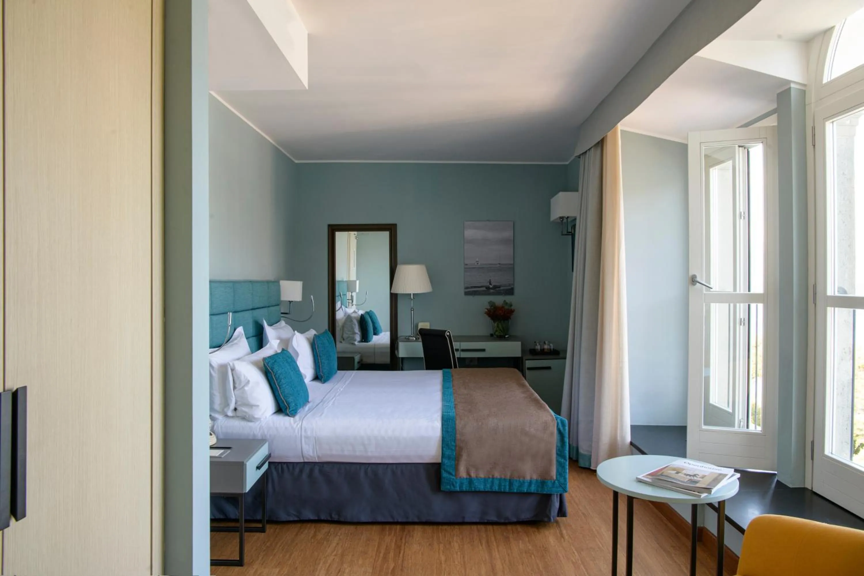 Deluxe Double Room in Grand Hotel Portovenere