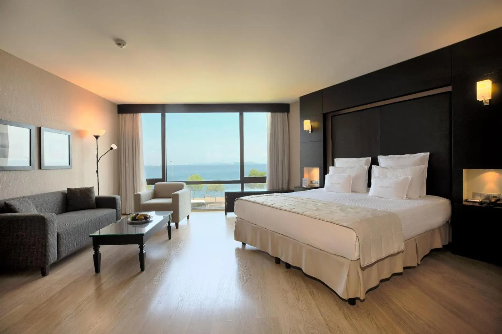 Junior Suite Sea View - single occupancy in Kalyon Hotel Istanbul