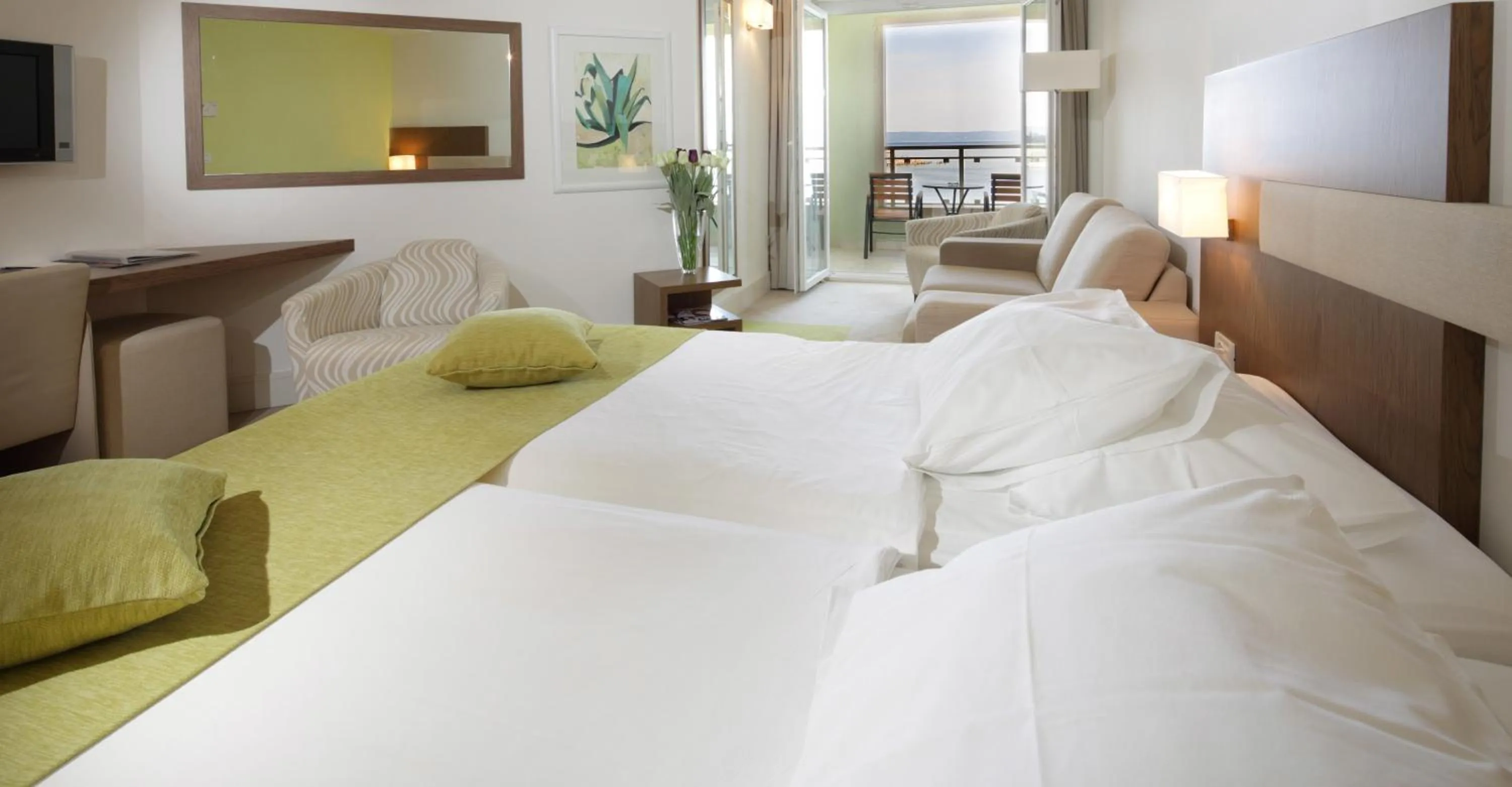 Superior Double Room with Balcony with Sea View in Hotel Park Makarska