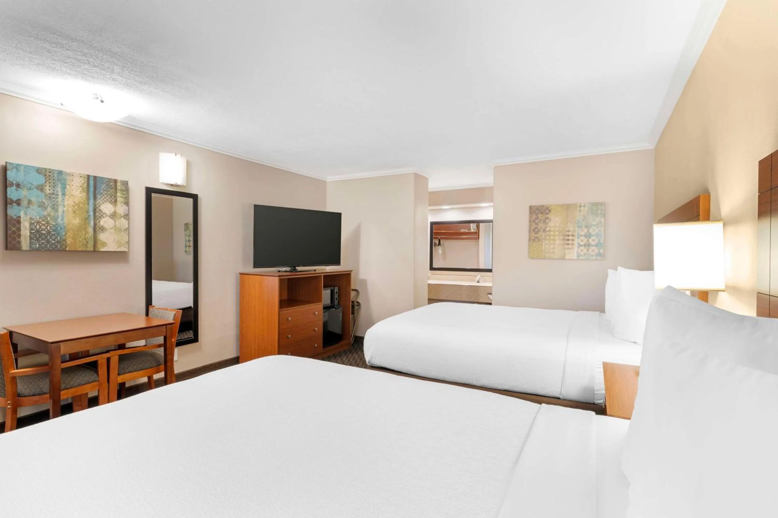 Queen Room with Two Queen Beds and Kitchenette - Non-Smoking in Best Western Oxnard Inn