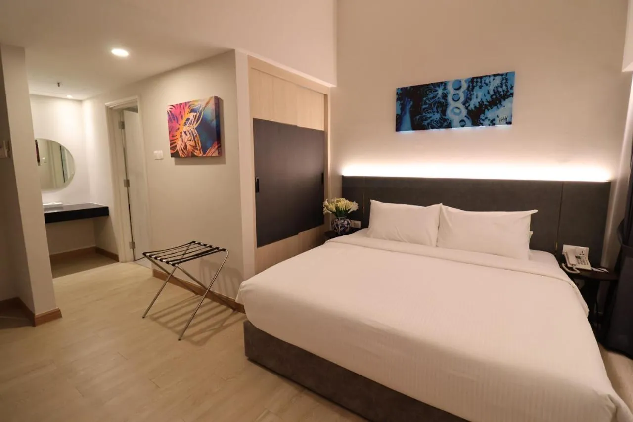 Deluxe King Studio - single occupancy in Crown Regency Serviced Suites