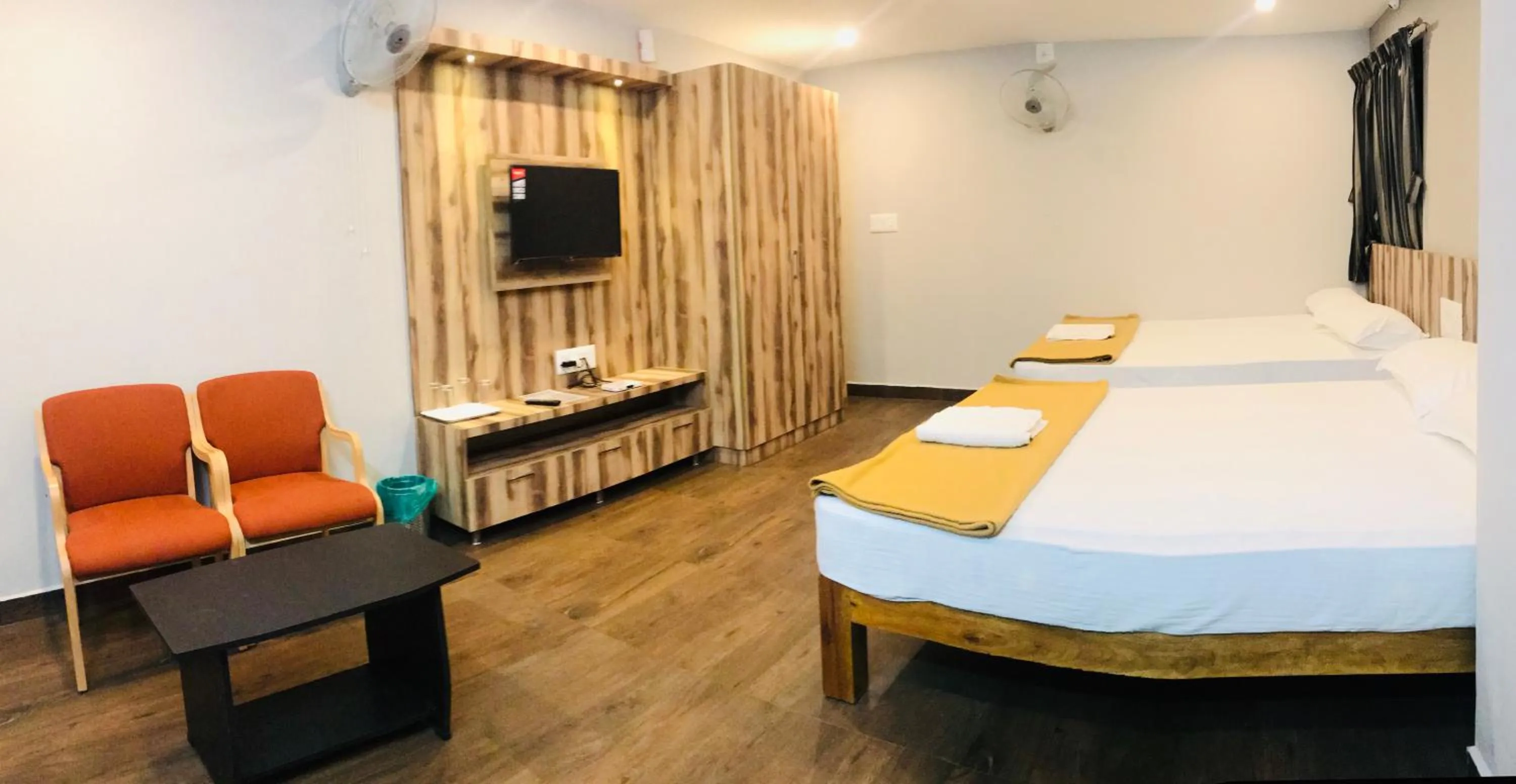 Quadruple Room with Balcony in Sharada Residency