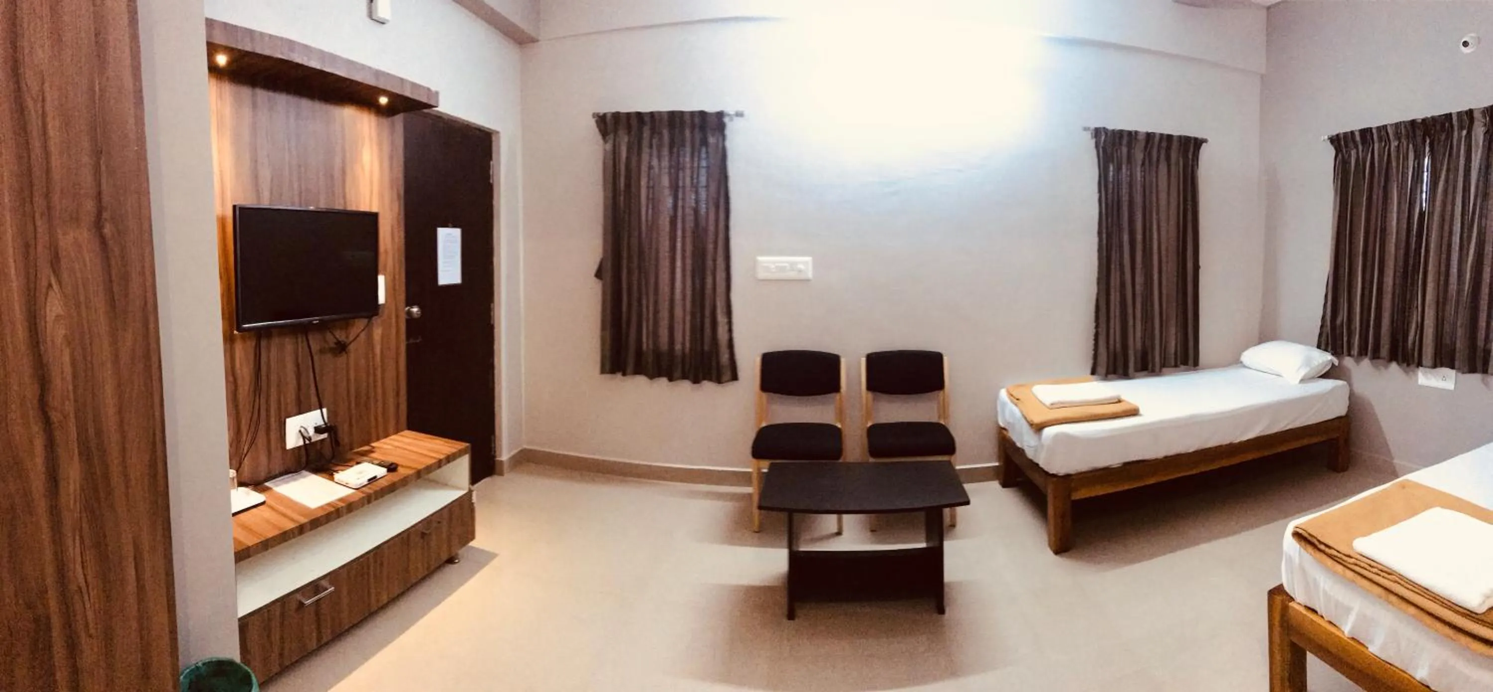 Large Twin Room in Sharada Residency