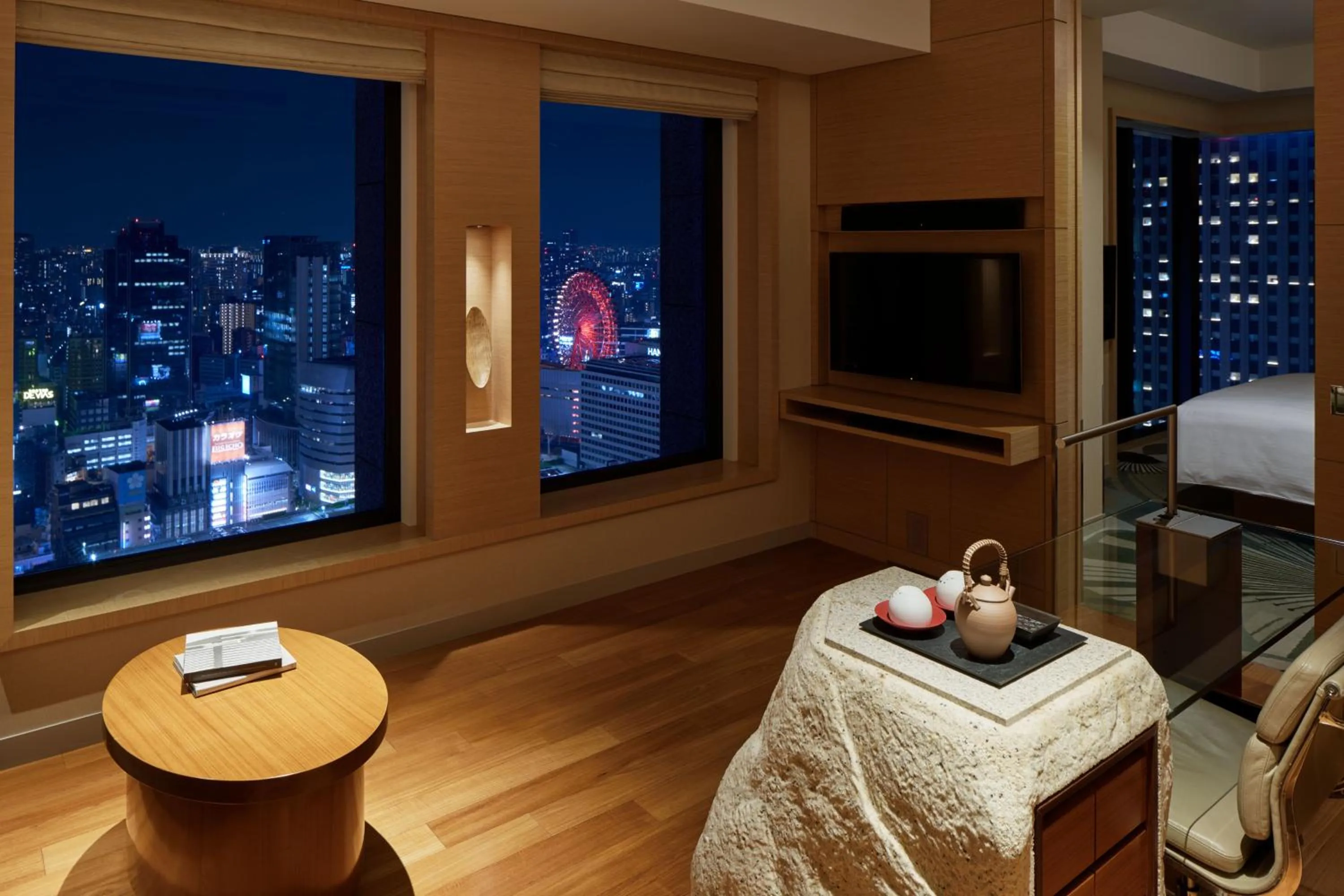 One Bedroom Suite with City View and Club Lounge Access in InterContinental Hotel Osaka by IHG