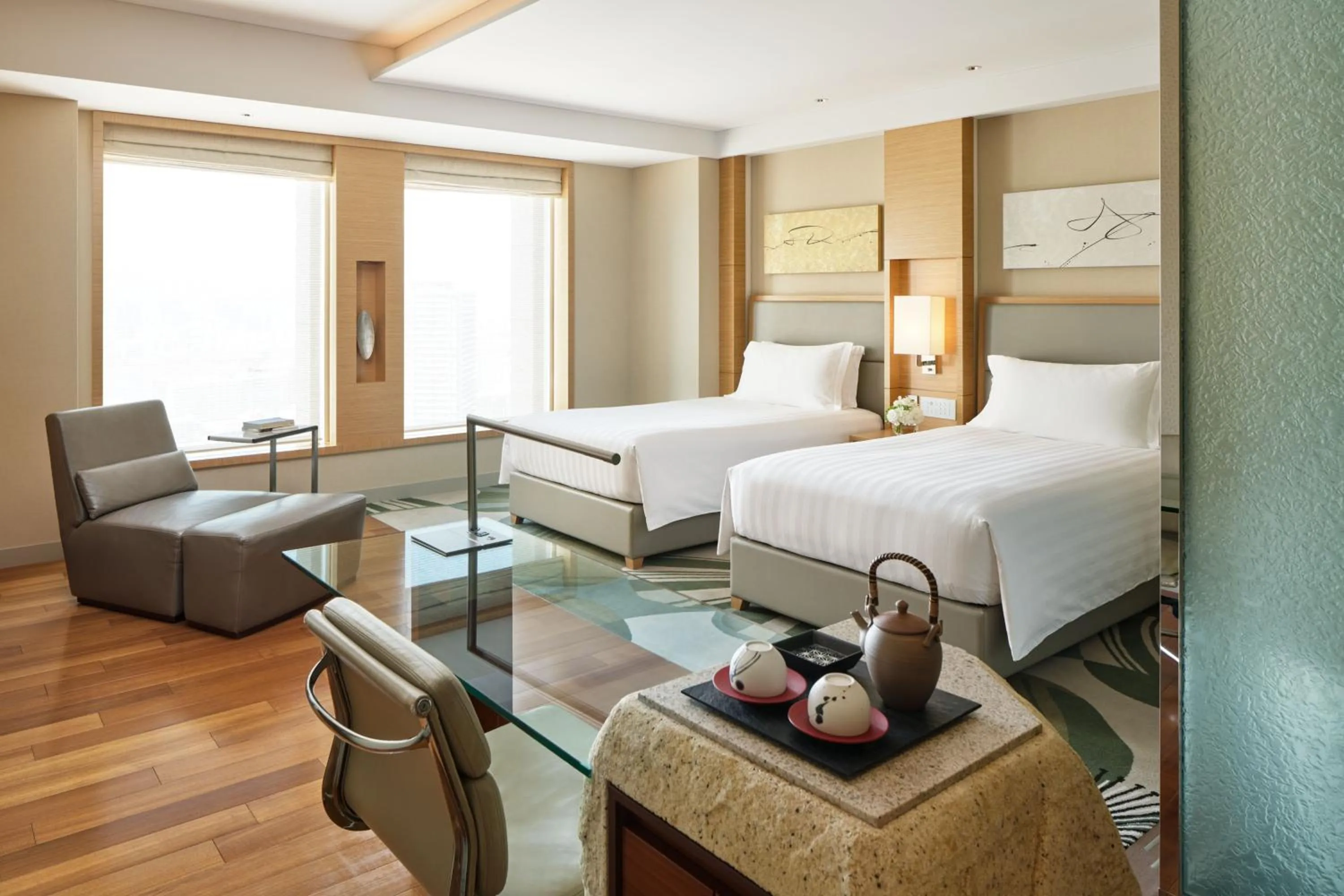 Premium Twin Room in InterContinental Hotel Osaka by IHG