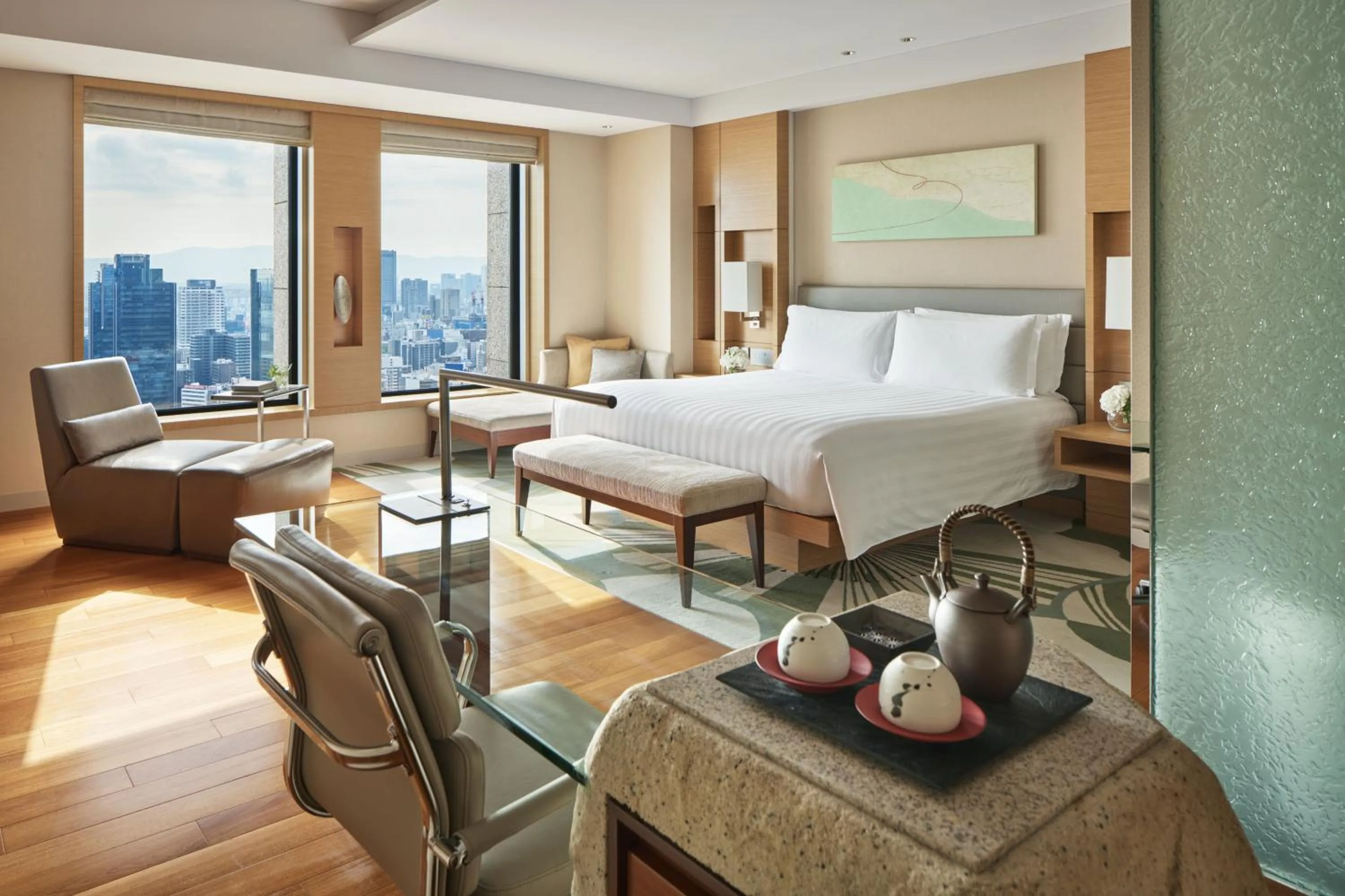 Premium King Room with City View in InterContinental Hotel Osaka by IHG
