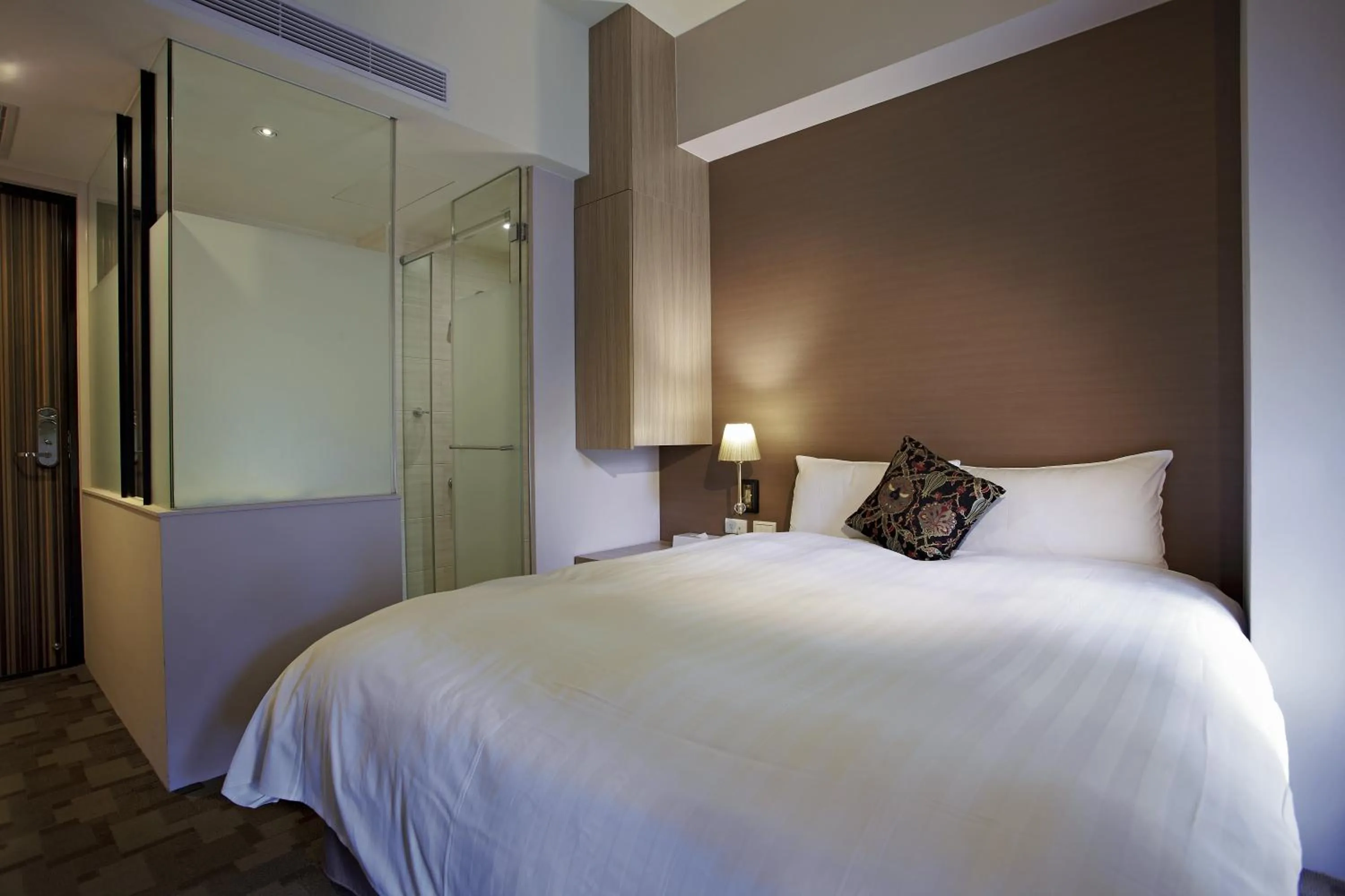 Double Room with Garden View and Balcony in Micasa Hotel