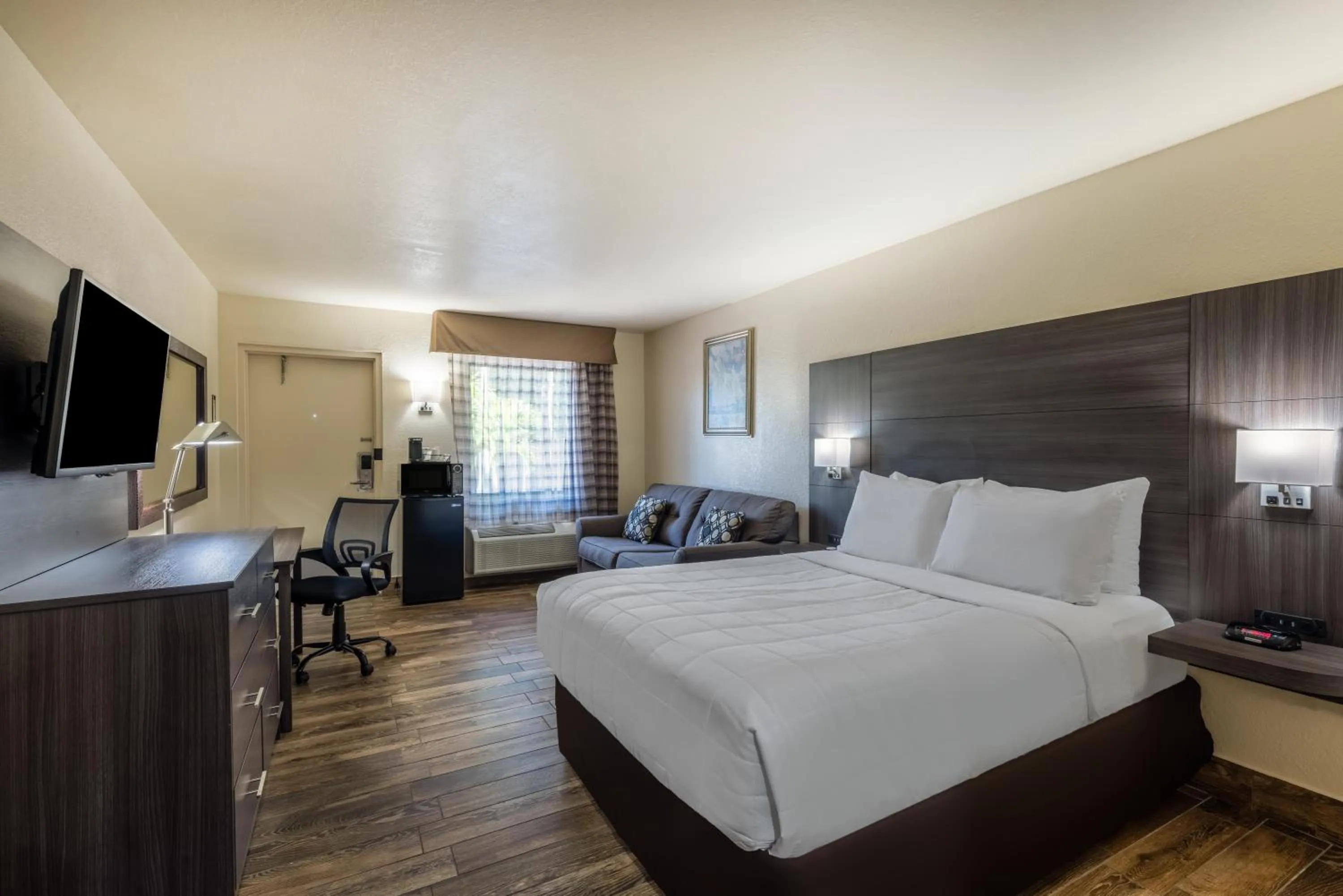 Deluxe Queen Room  - Ground Floor/Non-Smoking in Travelodge by Wyndham Florida City/Homestead/Everglades