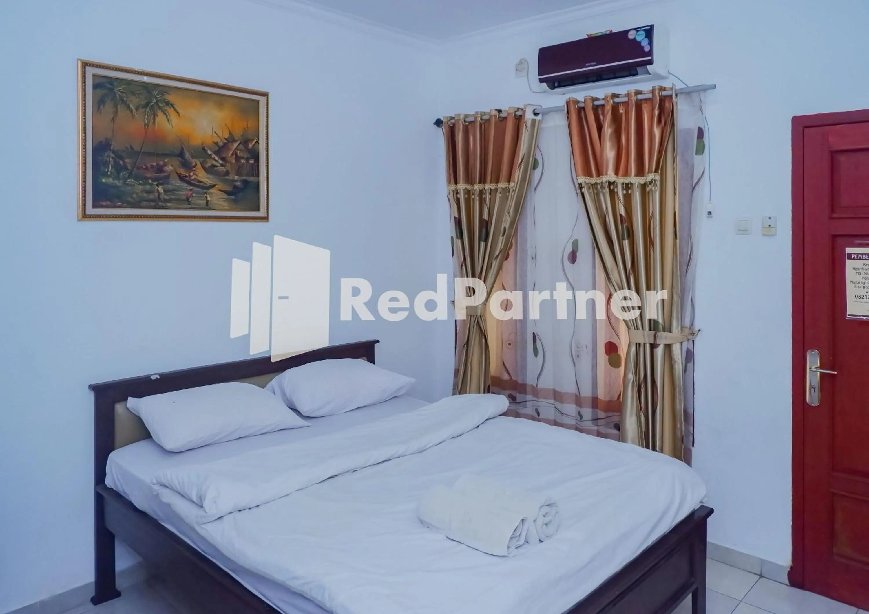 Standard Double Room in MS Hotel Pangandaran Mitra RedDoorz