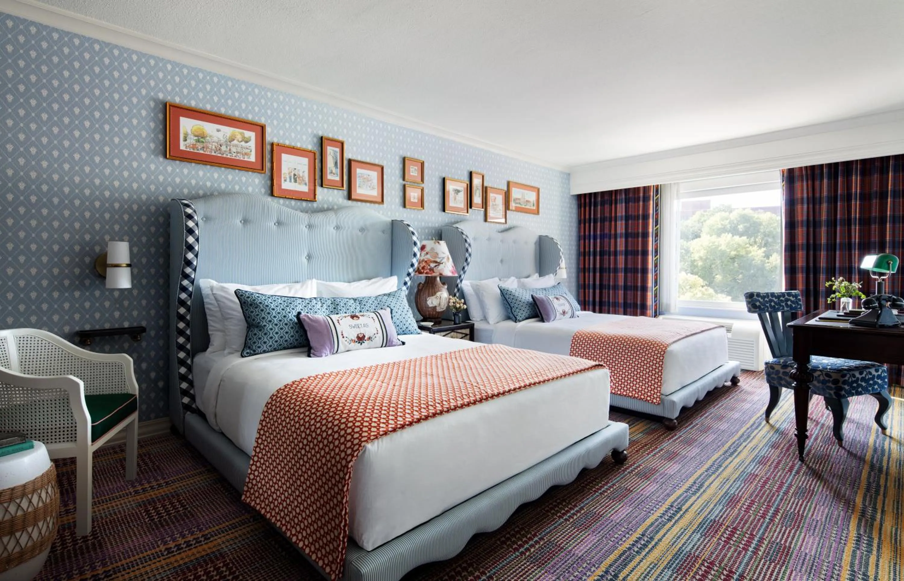 Graduate Queen Queen Suite ADA in Graduate by Hilton Knoxville