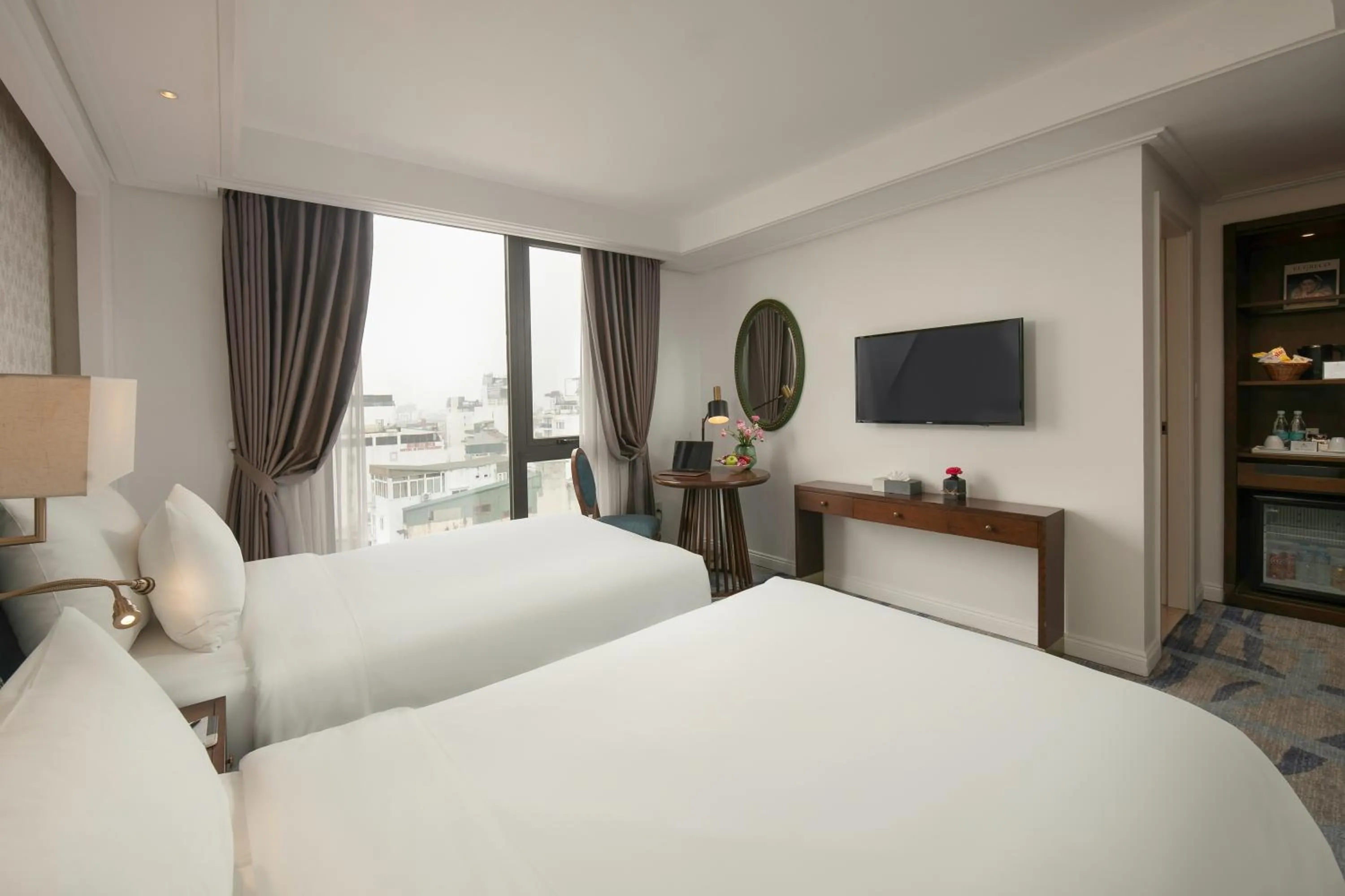 Sapphire Twin Old Quarter View in The Oriental Jade Hotel