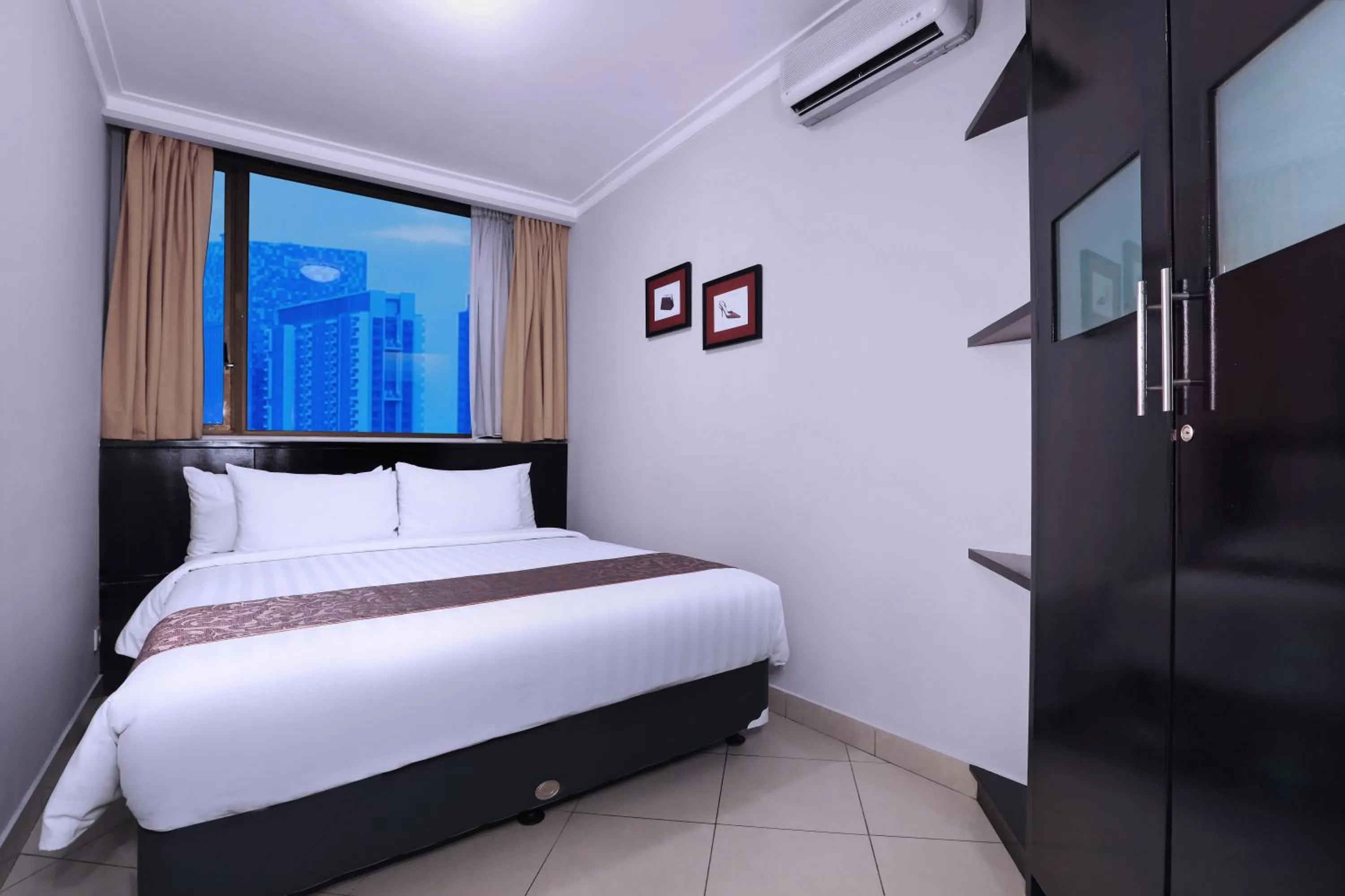 Grand Executive Triple in Horison Ultima Suite & Residences Rasuna Jakarta