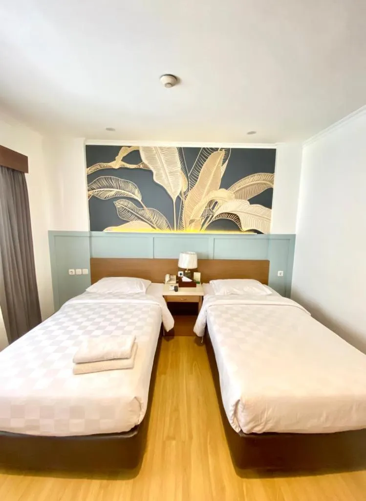 Deluxe Twin Room in Cipta Hotel Wahid Hasyim