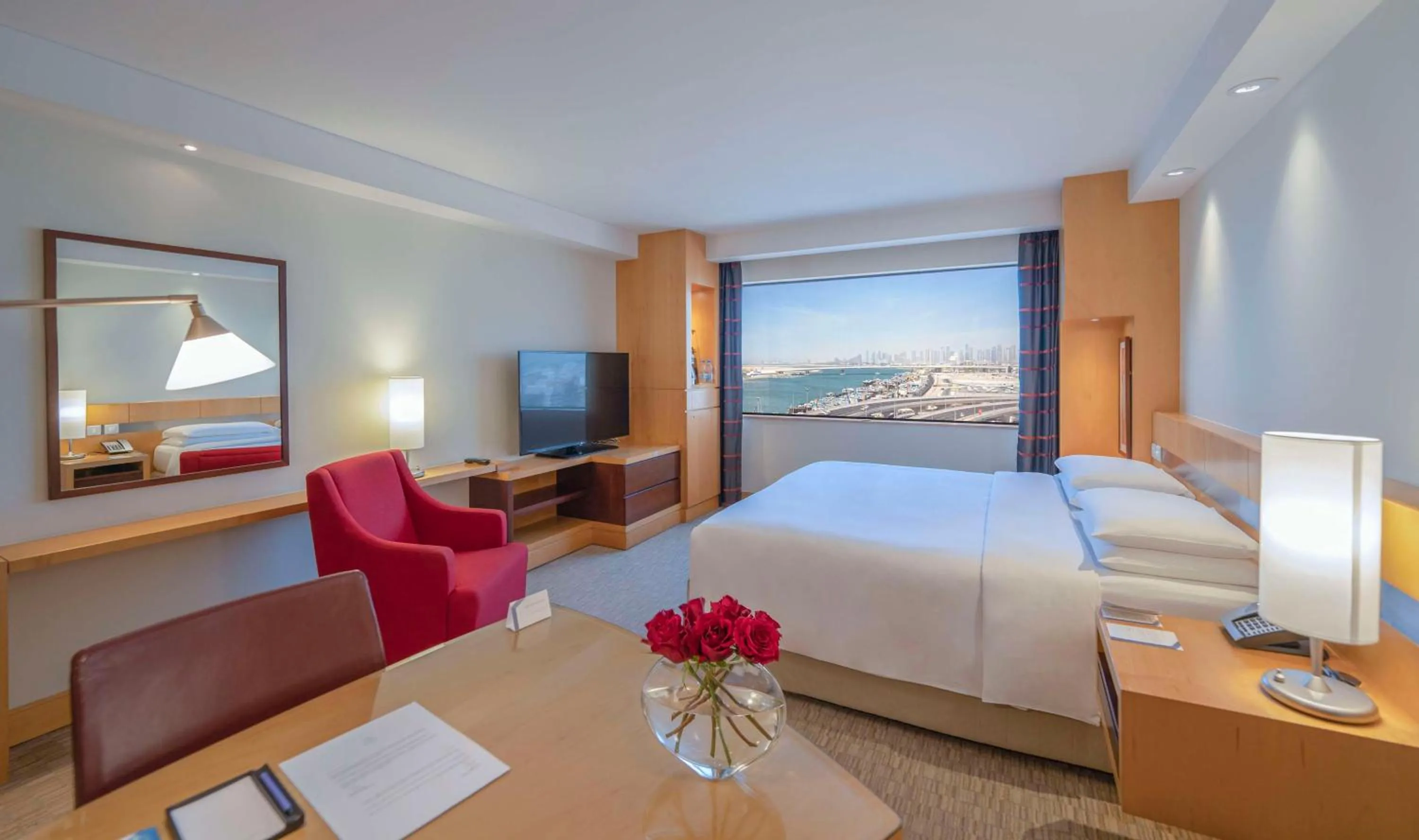 Club King Sea View - single occupancy in Hyatt Regency Dubai - Corniche