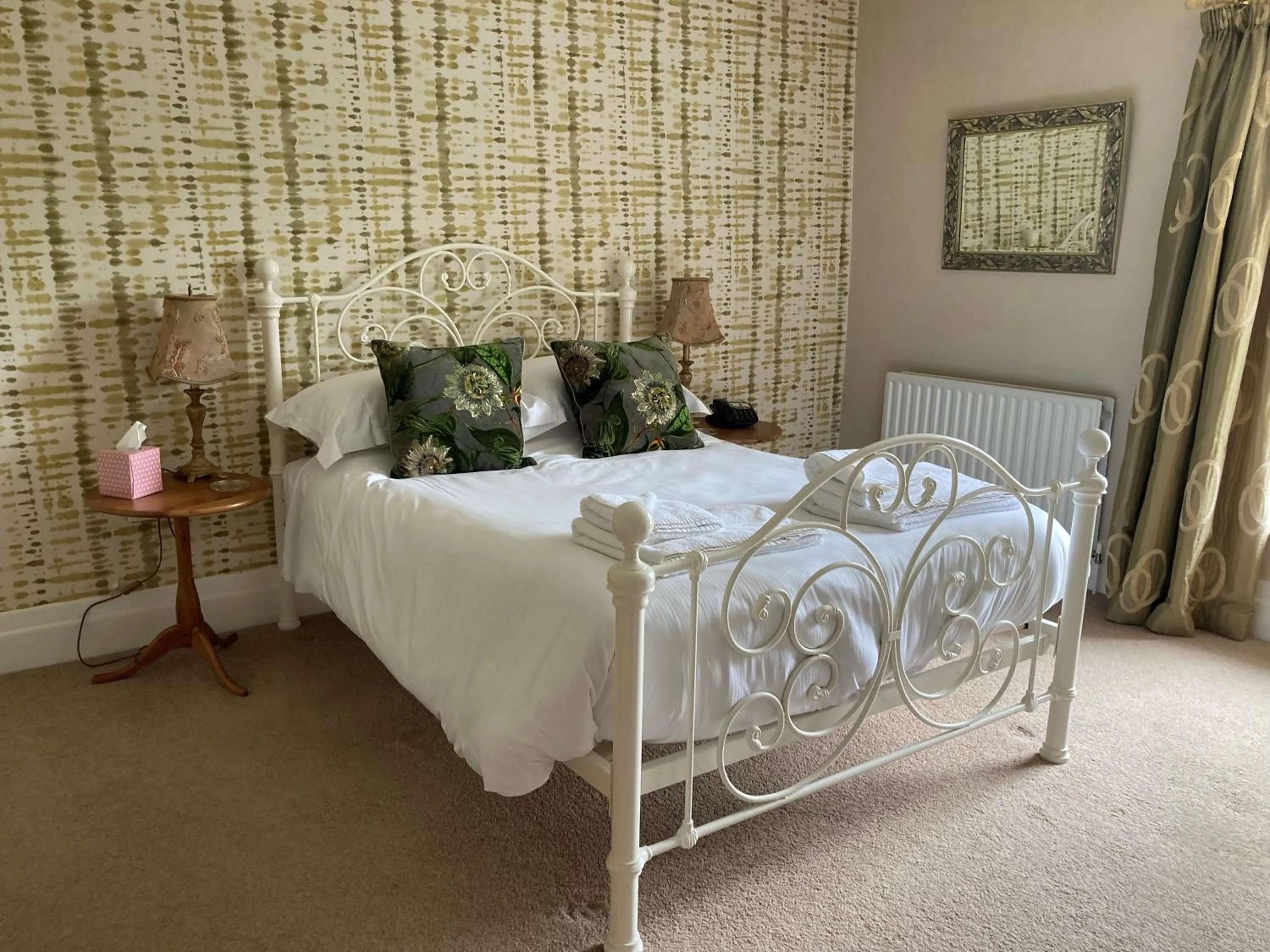 Standard Double Room 3 in The Punch Bowl Inn