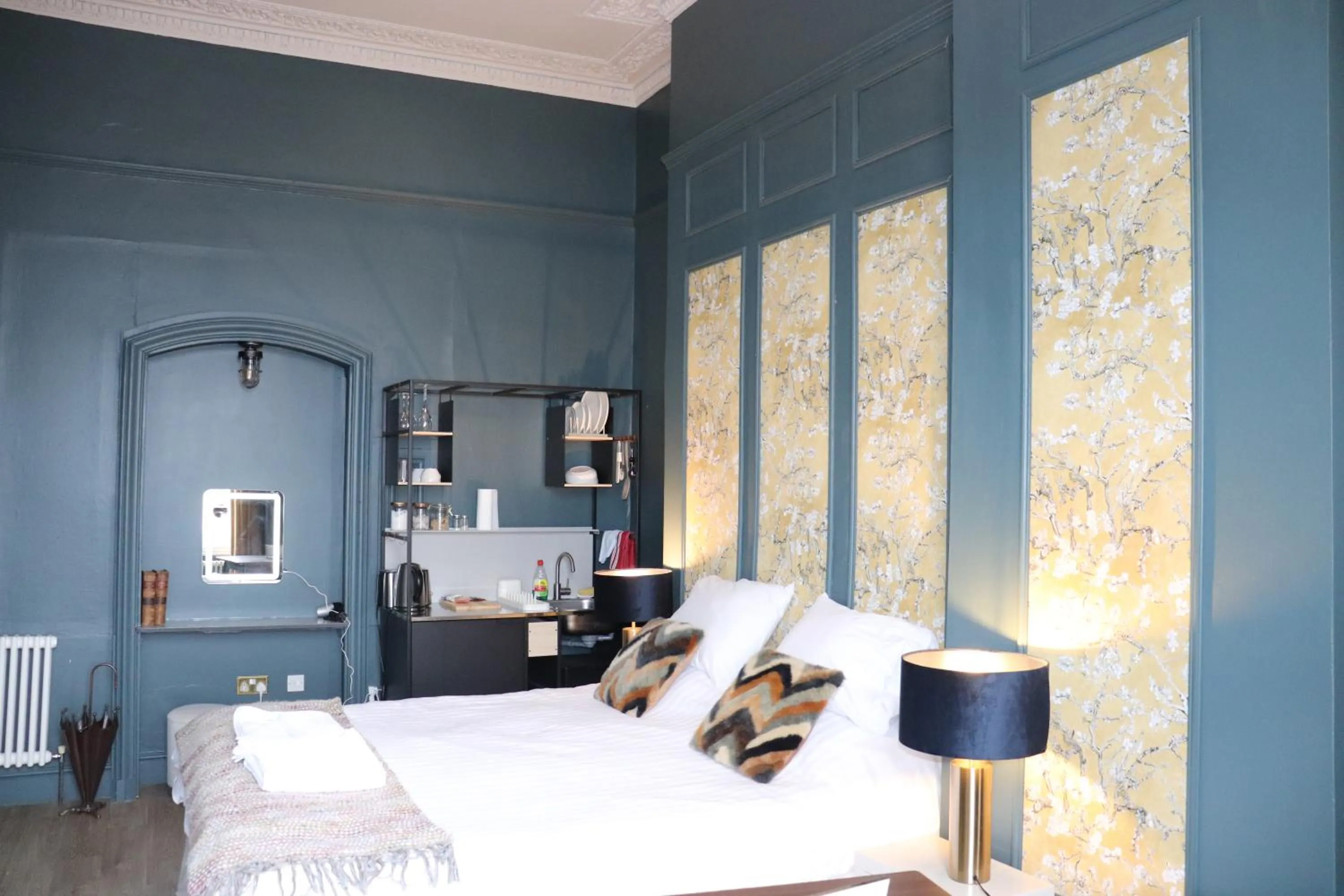 Double Room in Rooms on The Prom