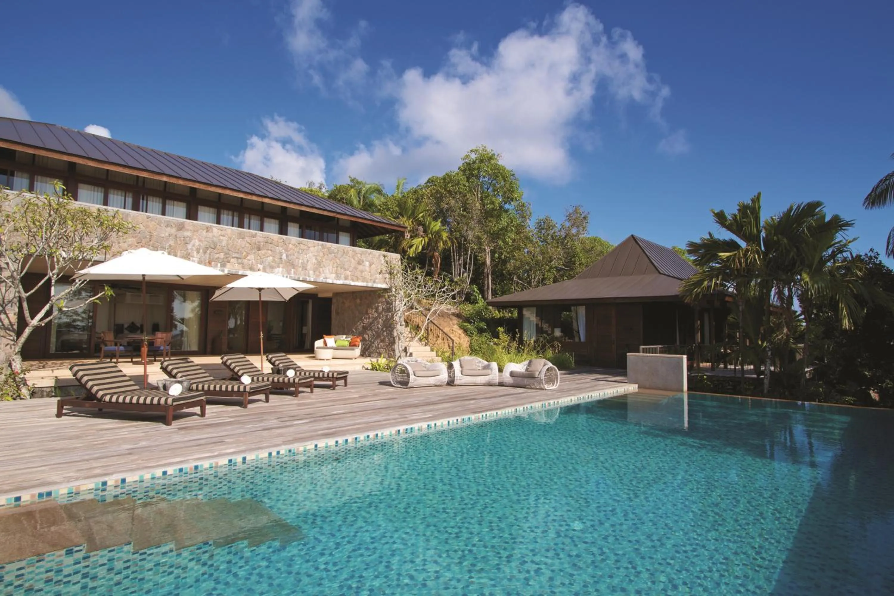 Three-Bedroom Residence Villa in Four Seasons Resort Seychelles