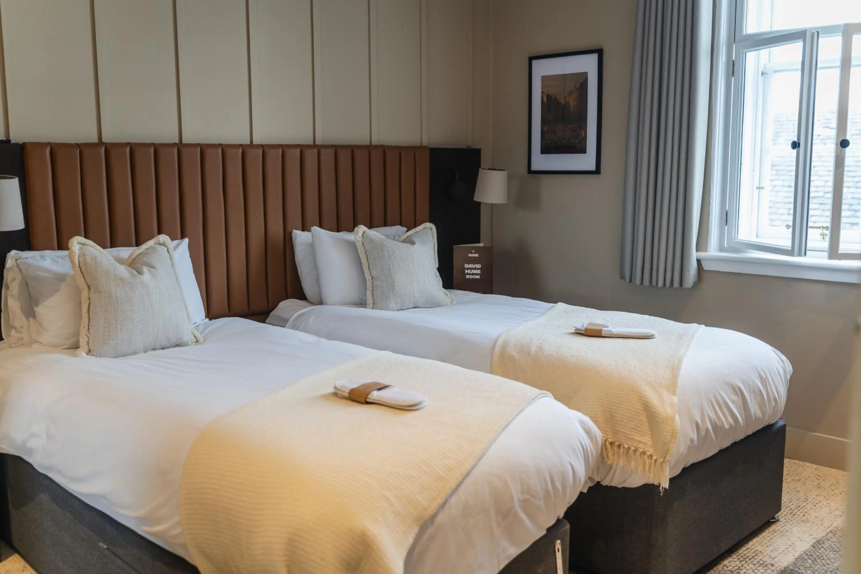 Superior Twin Room in CODE - The Court, Edinburgh