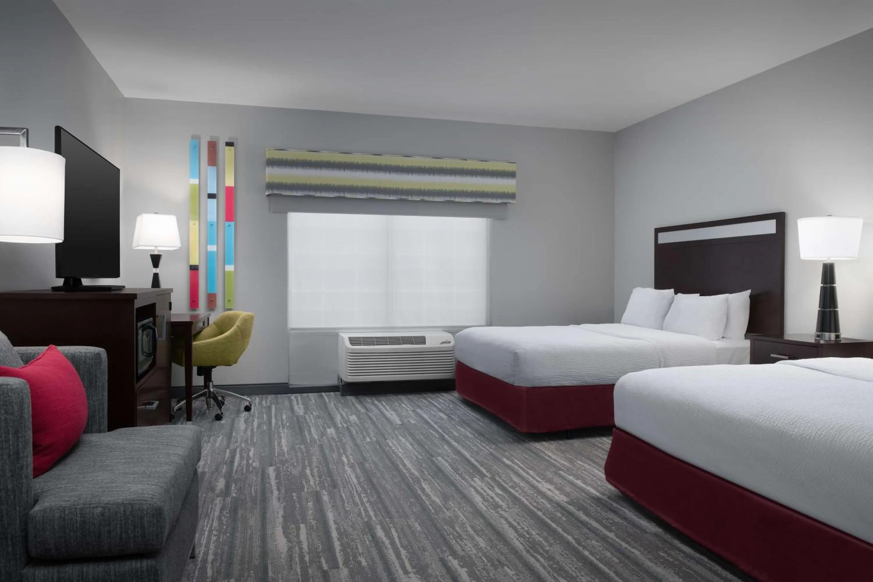 Queen Room with Two Queen Beds - Mobility Access/Non-Smoking in Hampton Inn Statesboro