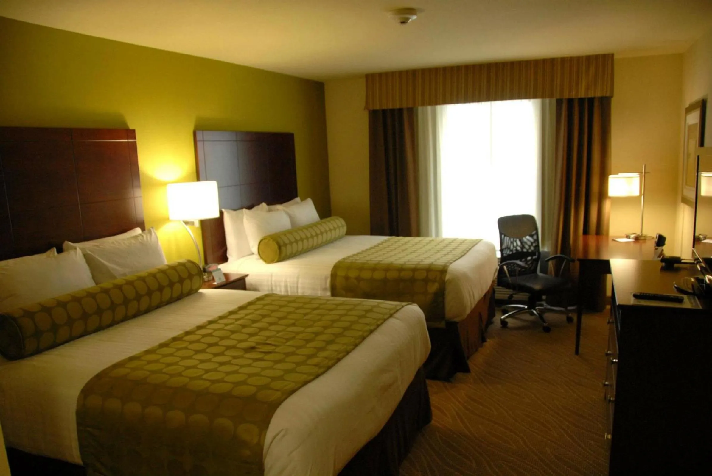 Queen Room with Two Queen Beds in Cobblestone Inn & Suites - Marquette