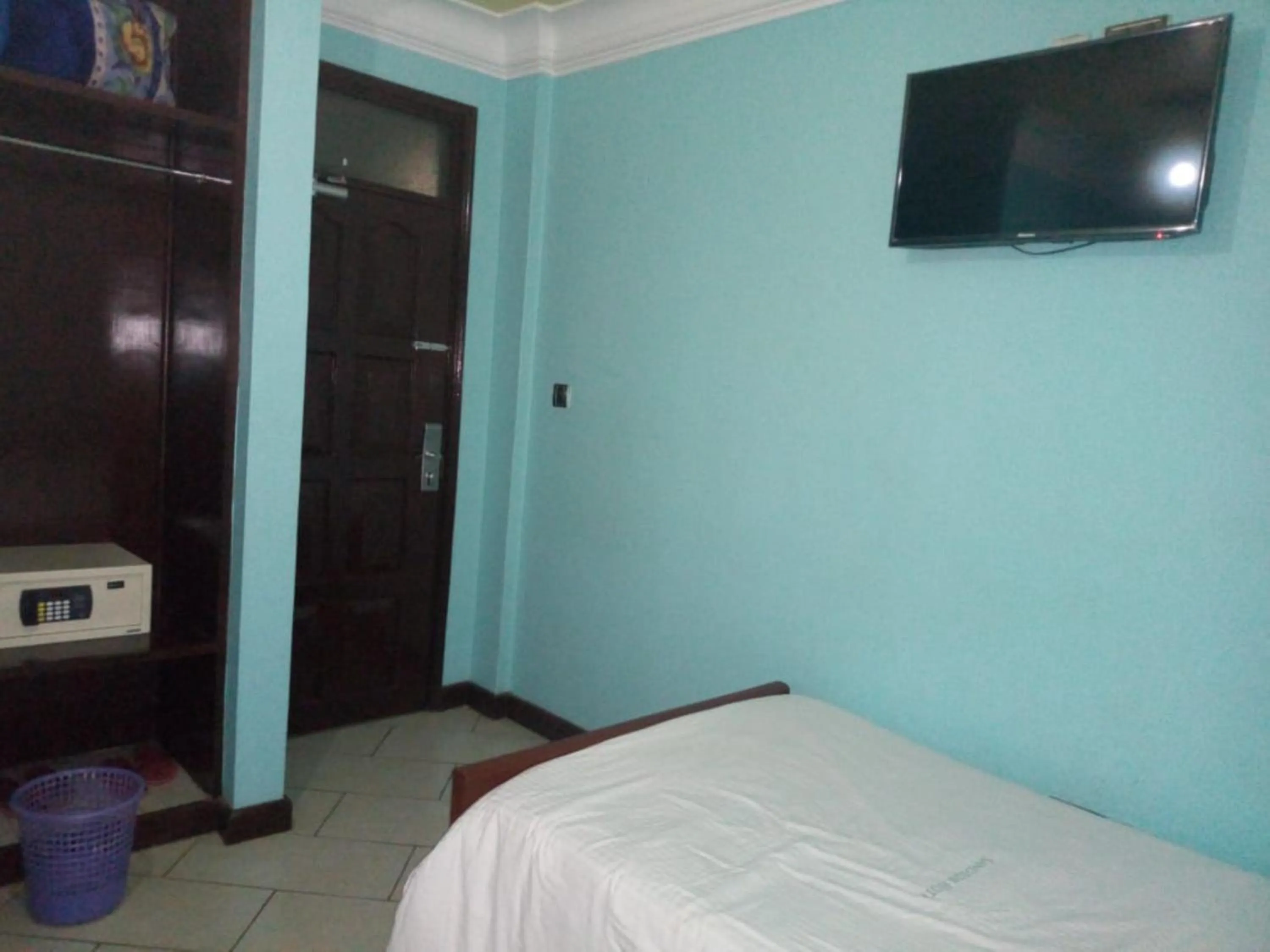 Standard Single Room in Sandton City Hotel