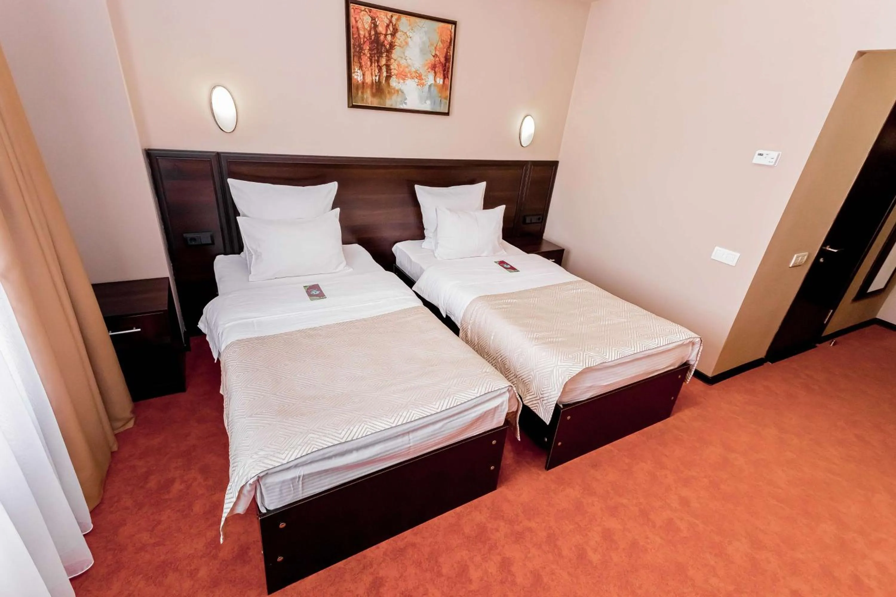 Standard Double Room with Two Single Beds - Smoking in Best Western Plus Atakent Park Hotel