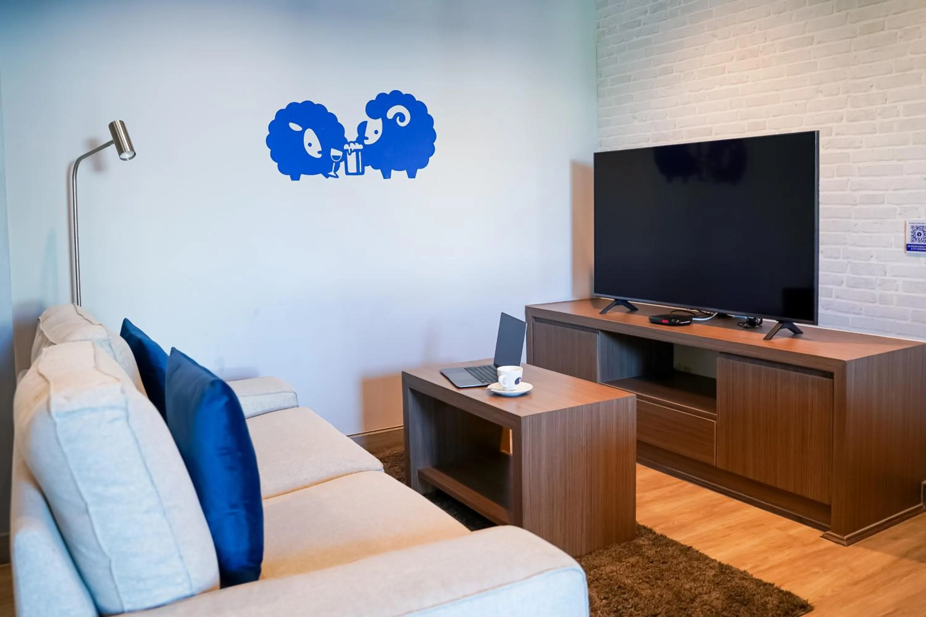 Superior King Room in Kokotel Bangkok Dheva Thonglor