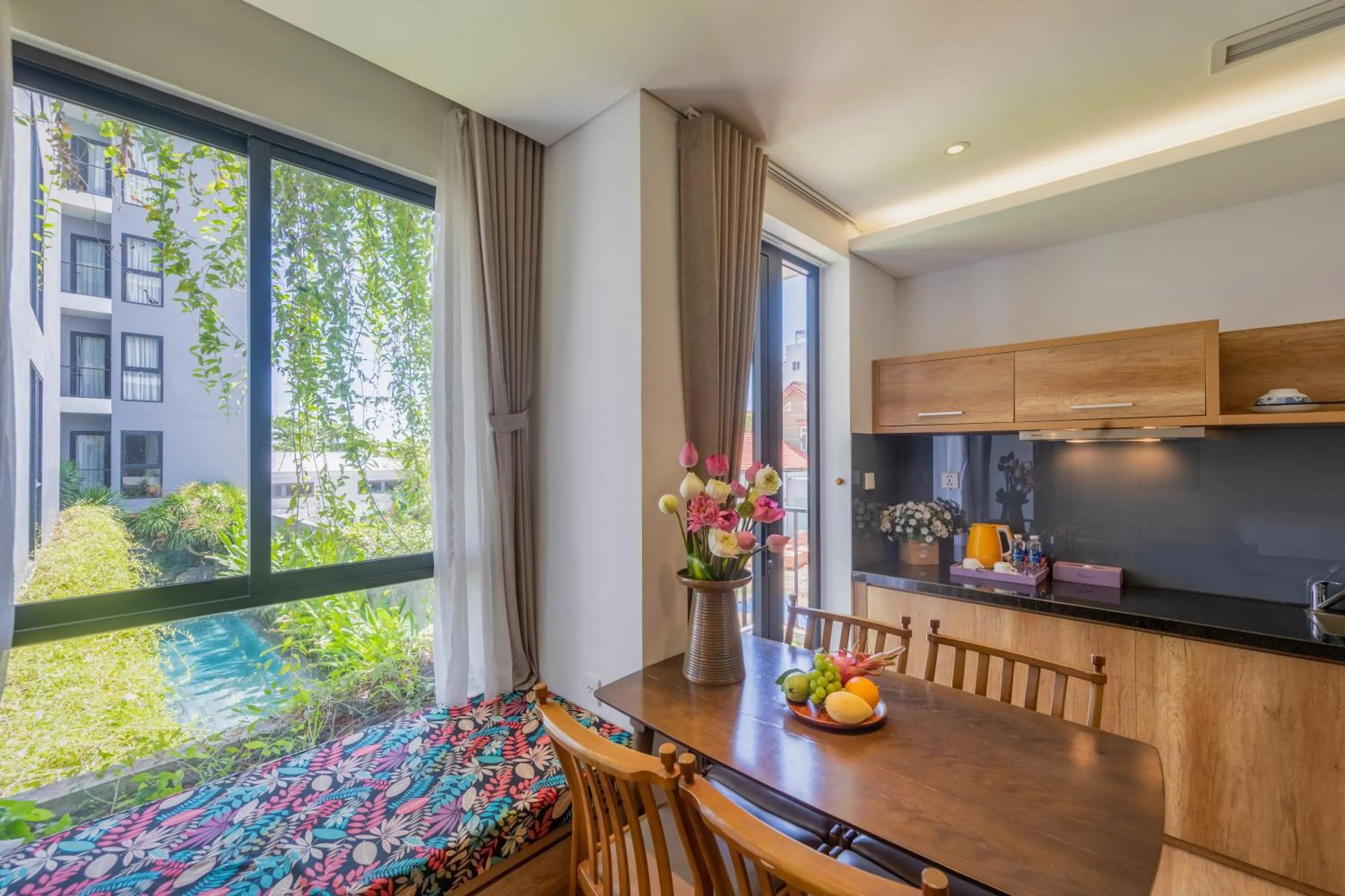 Apartment with Pool View  in K House Apartment Danang Beach