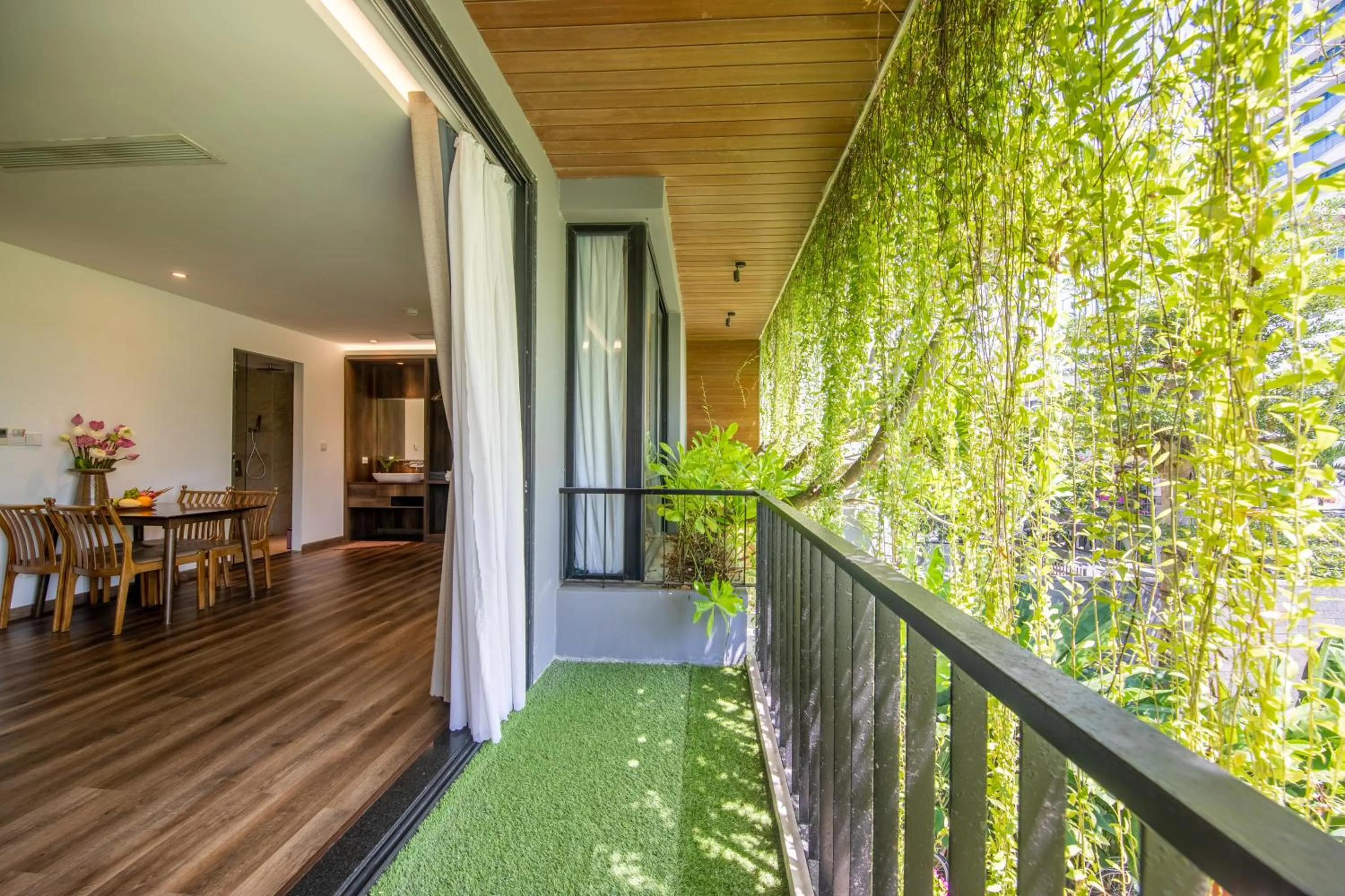 Apartment with Garden View in K House Apartment Danang Beach