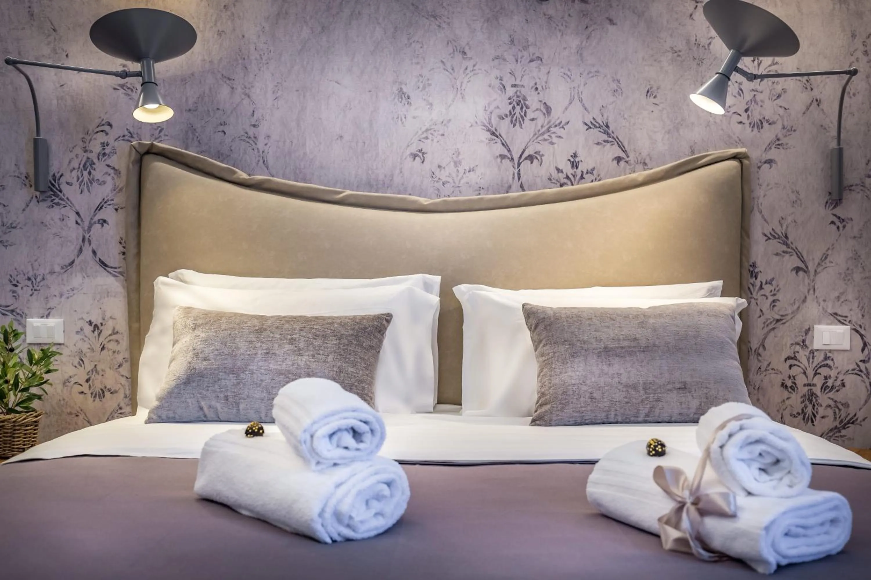 Superior Double Room in Palazzo dei Conti Residenza d'Epoca