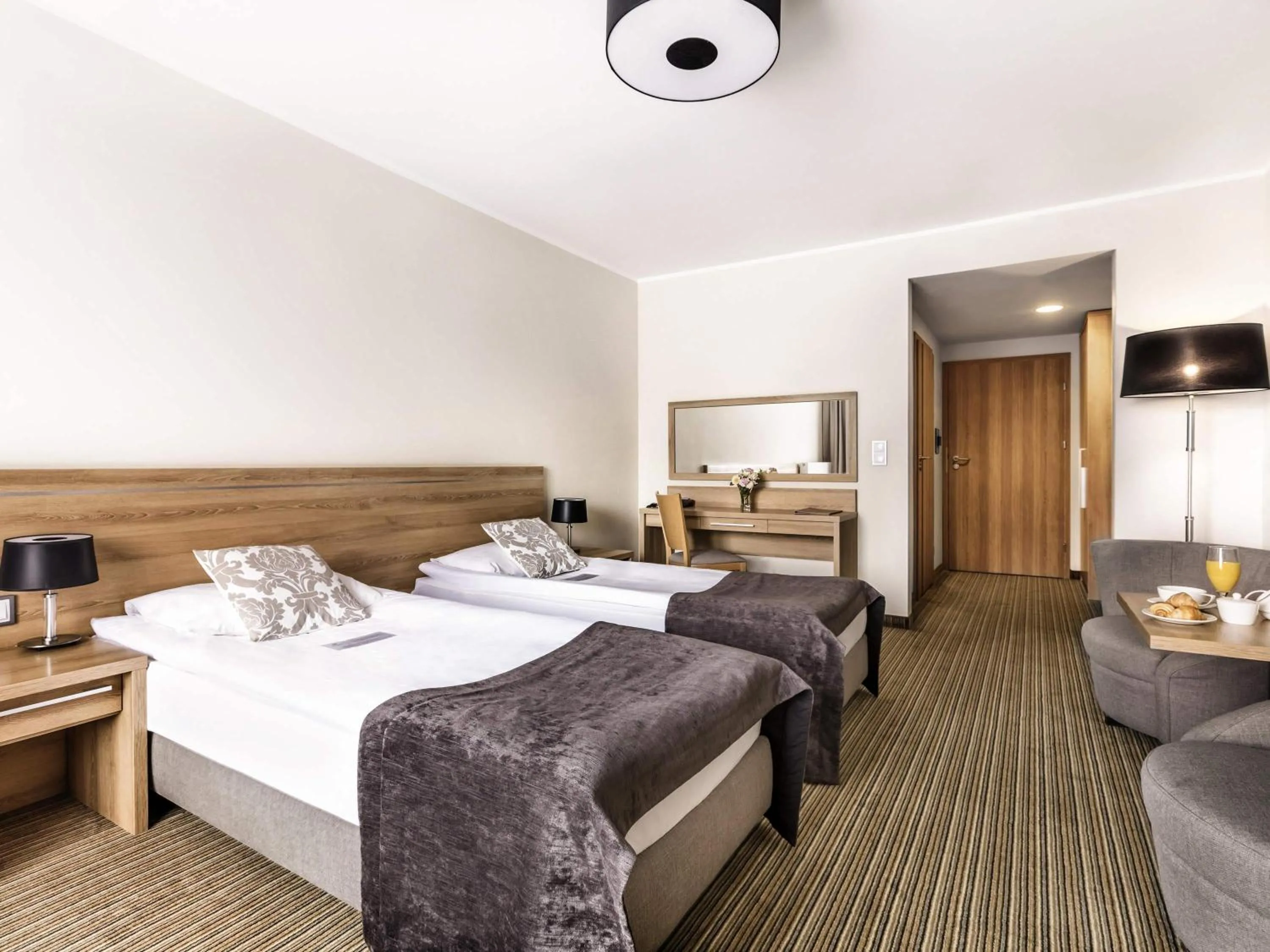 Standard Twin Room in Mercure Wiazowna Brant