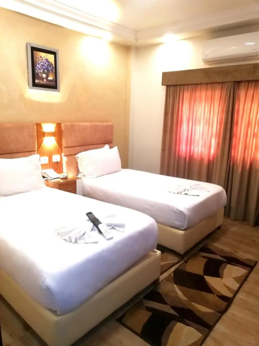 Family Suite in Jewel Al Nasr Hotel & Apartments