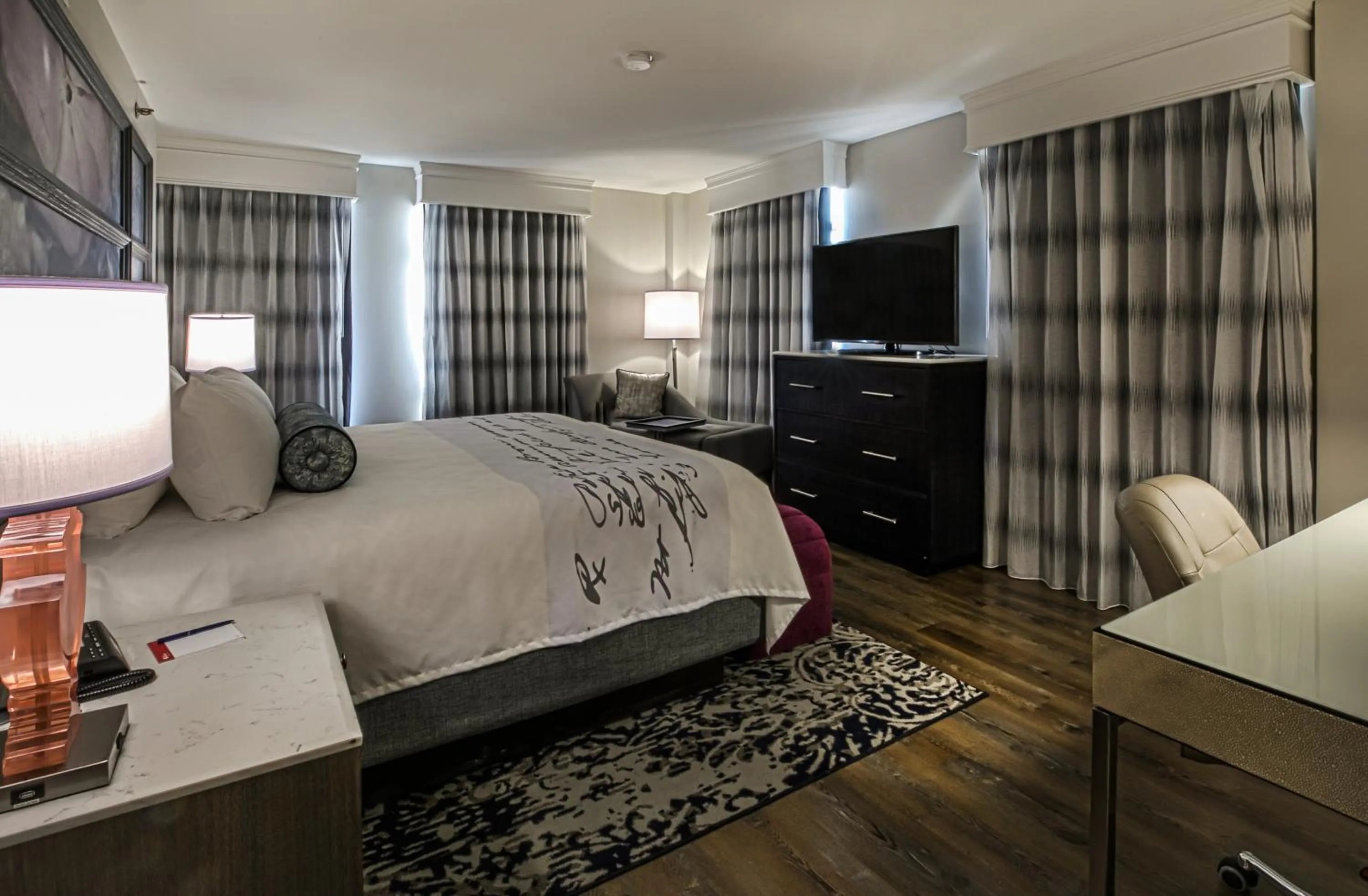 One-Bedroom King Suite in Hotel Indigo - Birmingham Five Points S - UAB by IHG