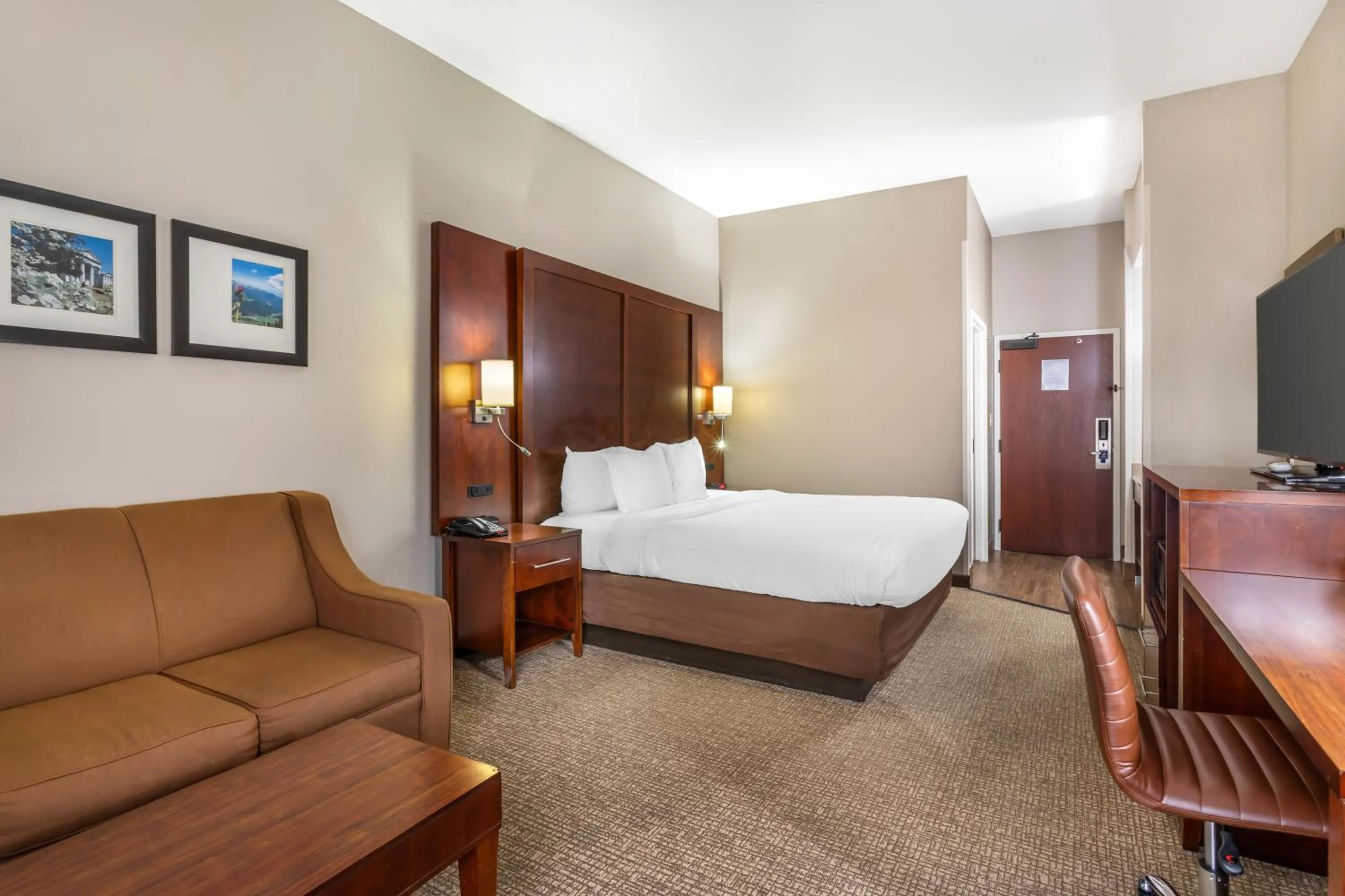 Upgrade King Suite - Non-Smoking in Comfort Inn & Suites Conway