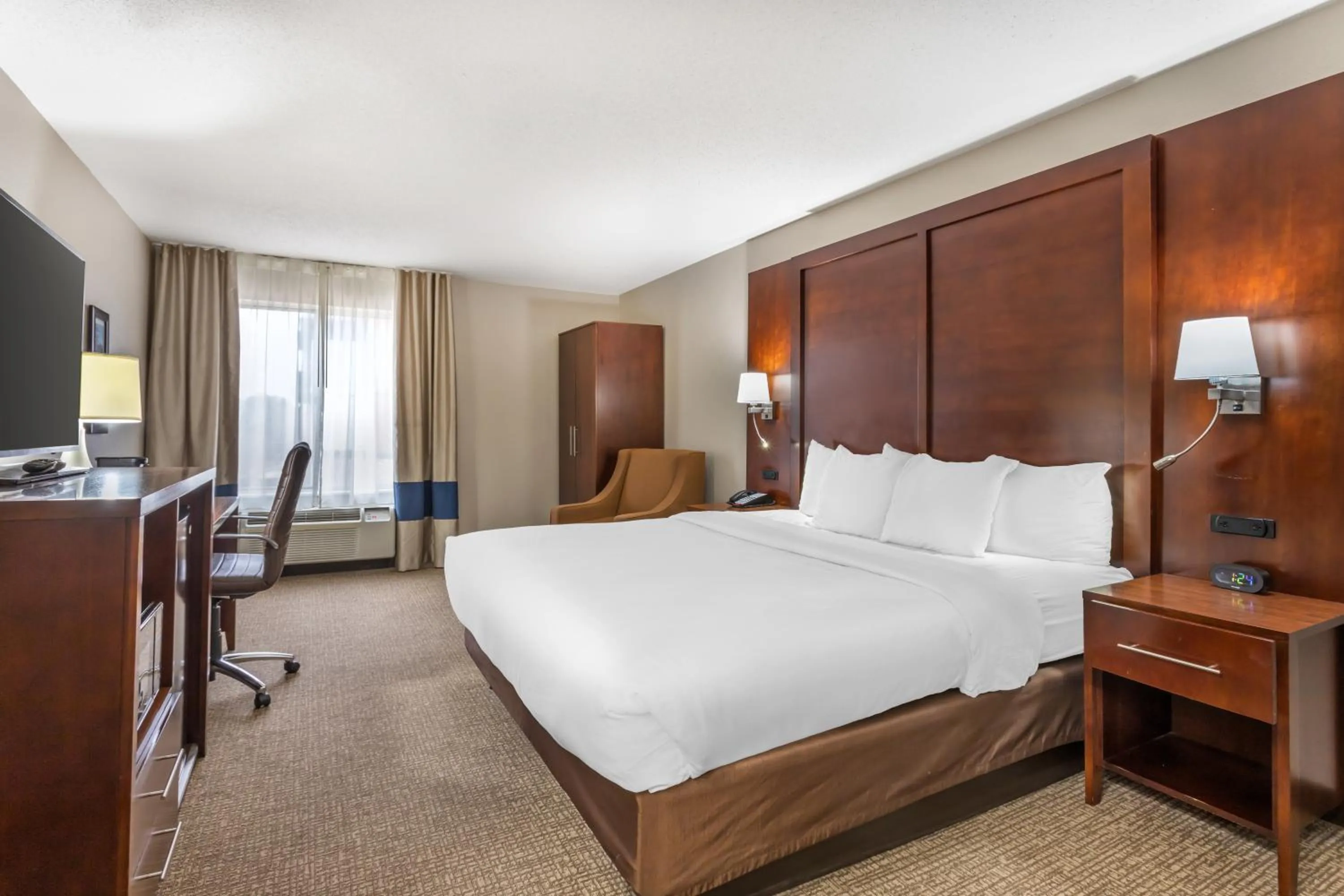 King Room - Non-Smoking in Comfort Inn & Suites Conway