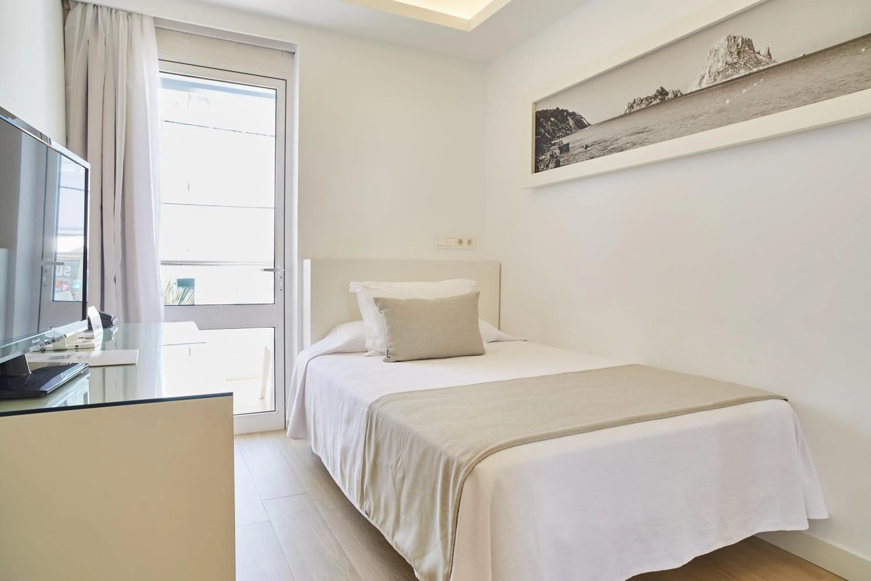 Single Room - single occupancy in Hotel Argos Ibiza