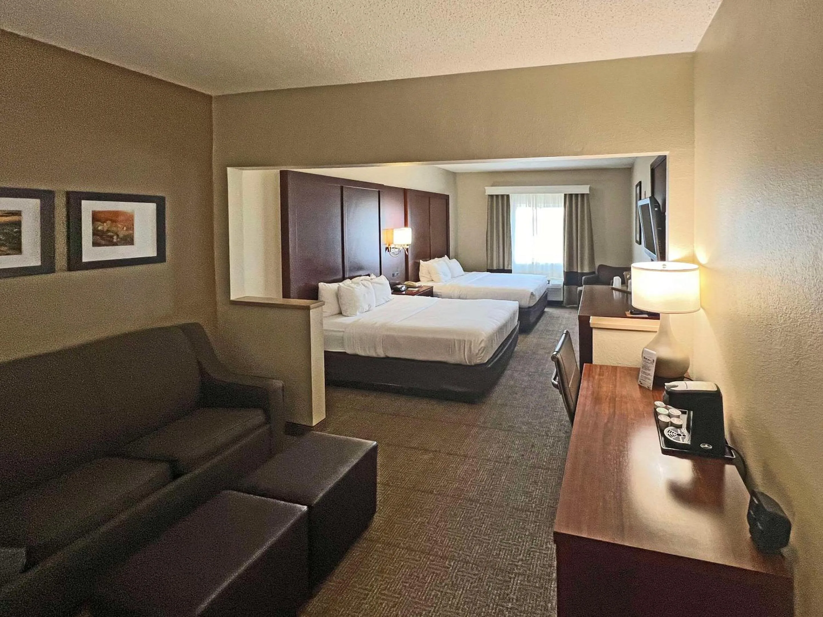 Queen Suite with Two Queen Beds and Sofa Bed - Non-Smoking in Comfort Suites Peoria Sports Complex