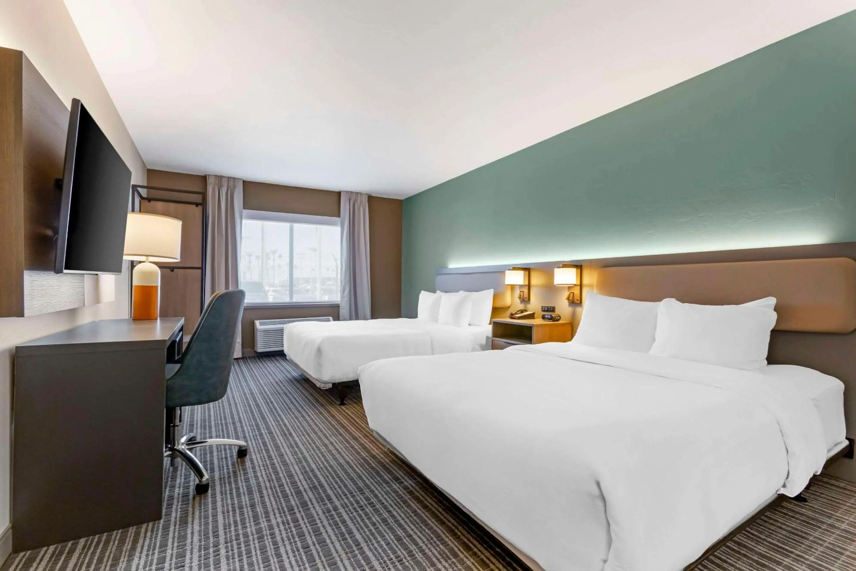 Suite with Two Queen Beds - Accessible/Non-Smoking in Comfort Suites at Tucson Mall