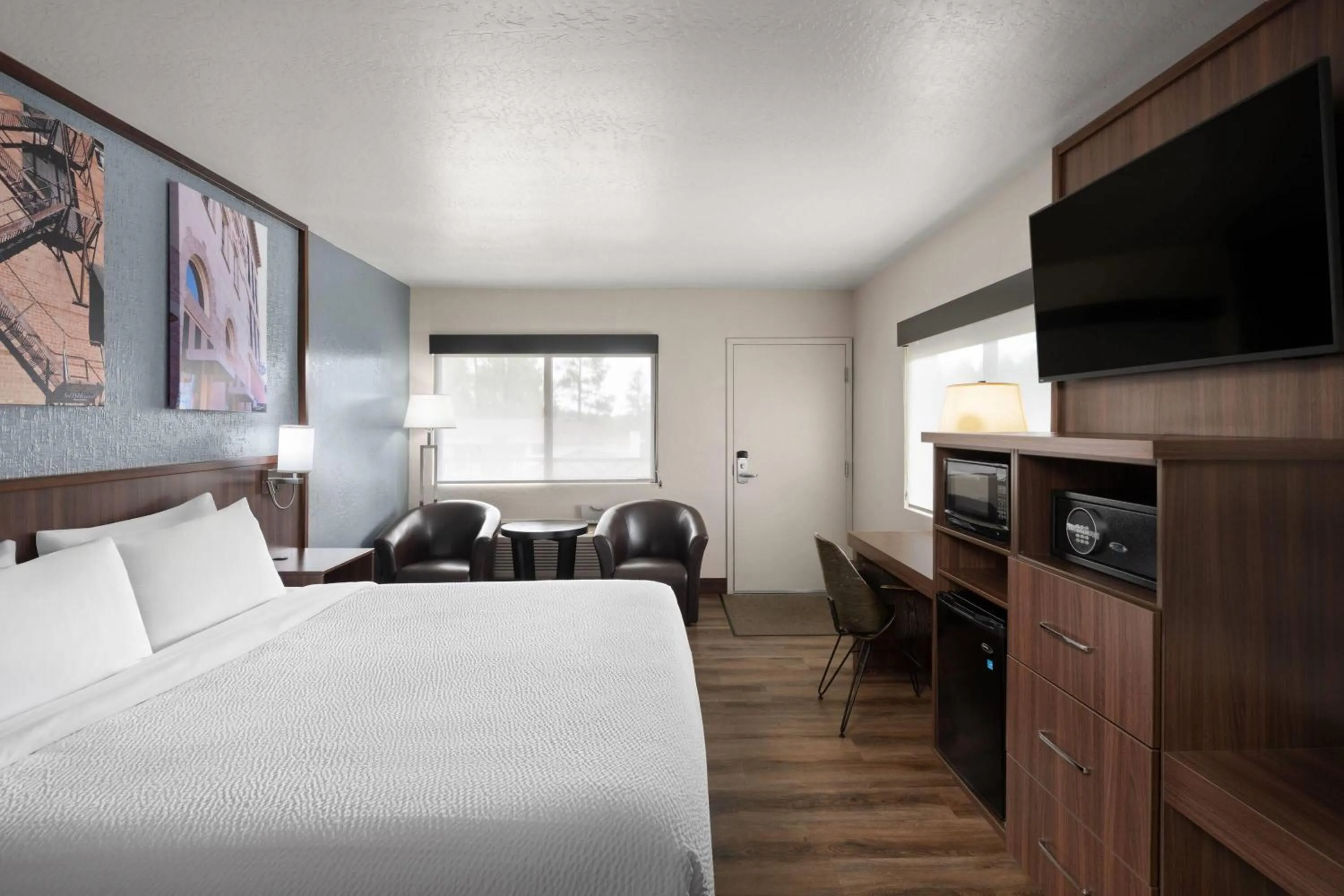 Superior King Room - Non-Smoking in Days Inn by Wyndham Prescott