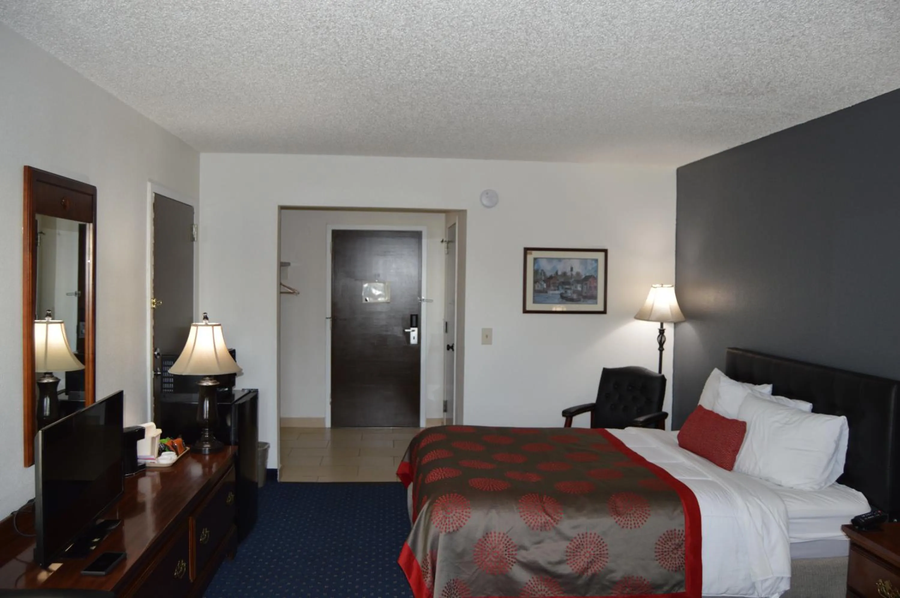 King Room - Non-Smoking in Ramada by Wyndham Arcata